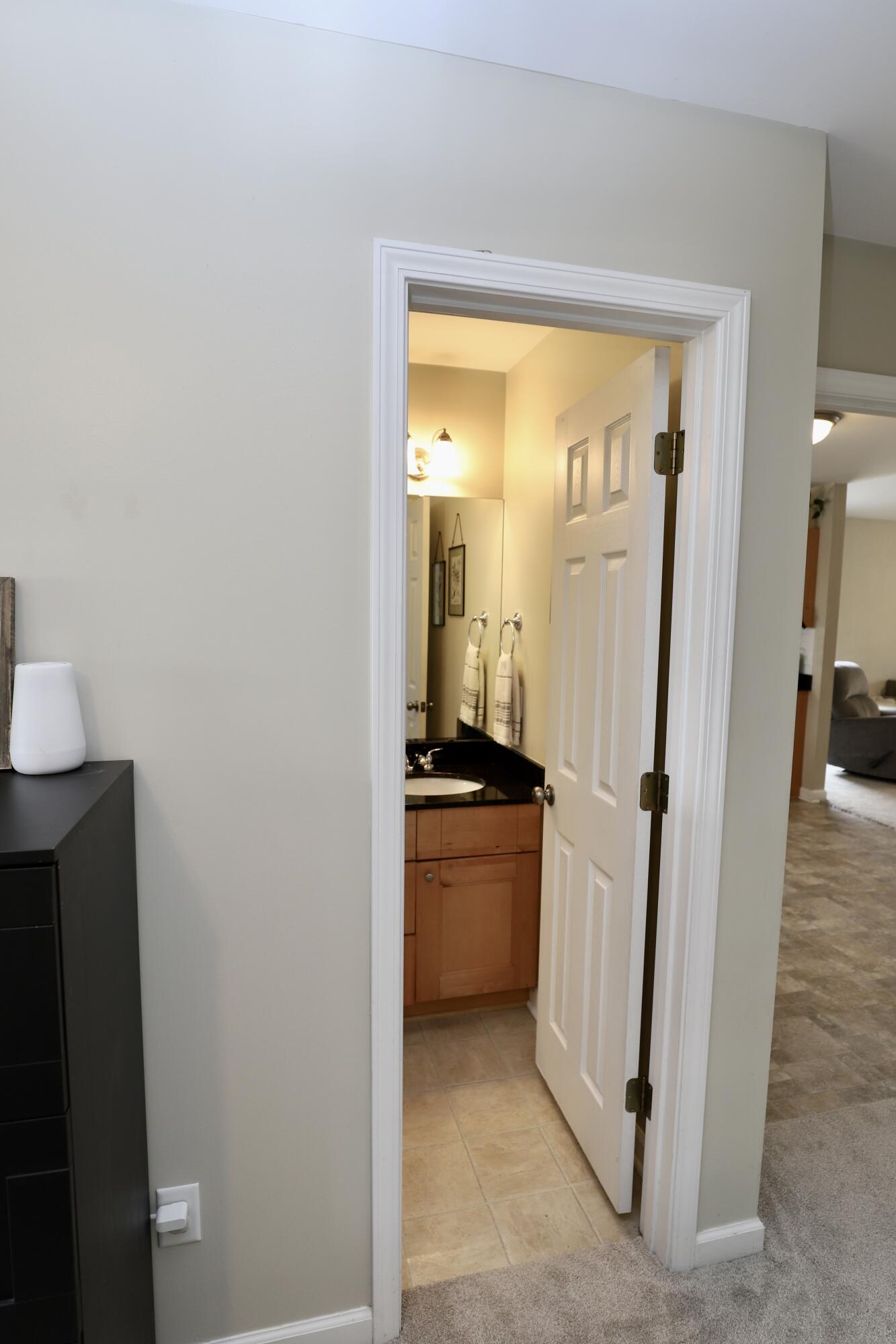 1116 Waverly Place Lane