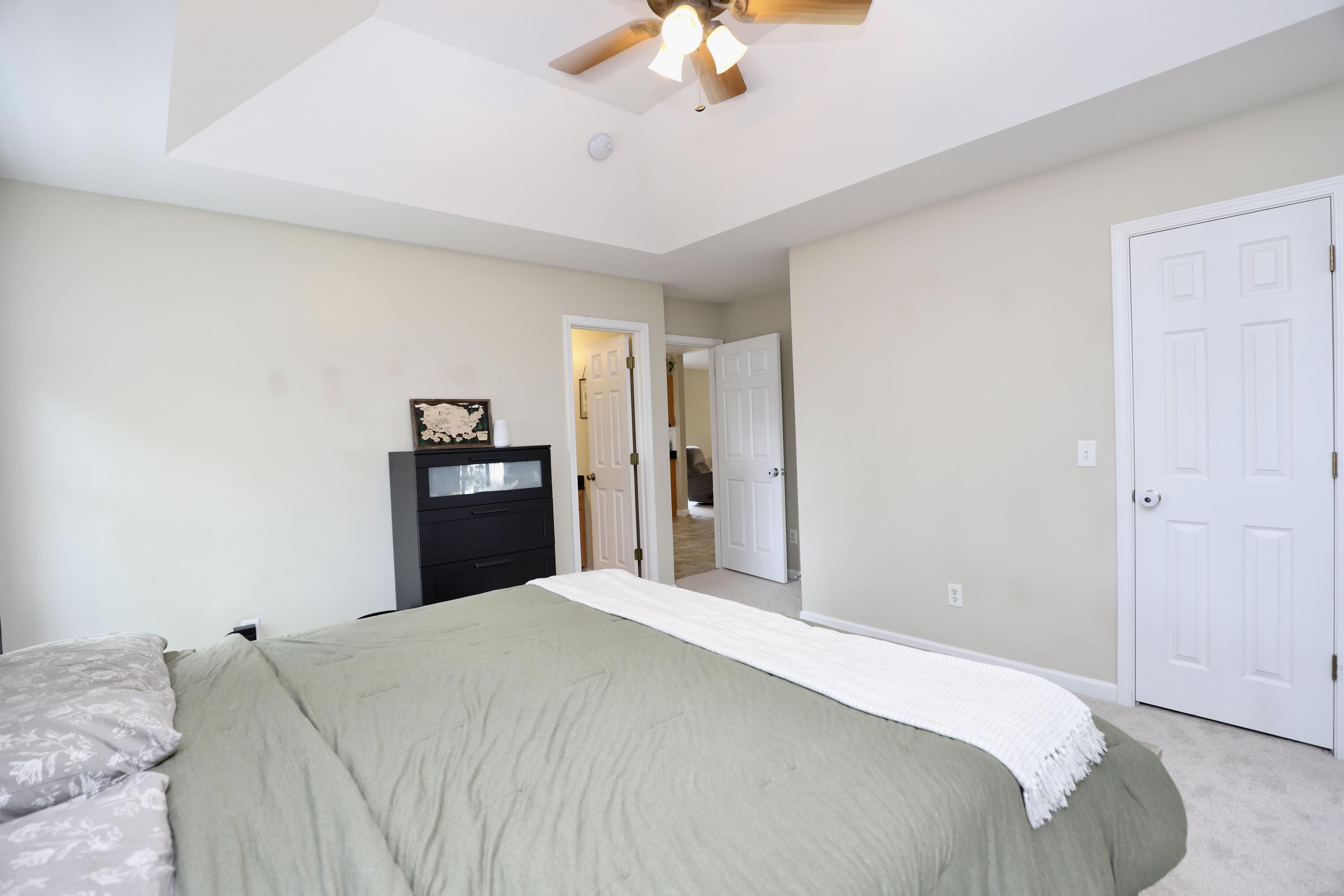 1116 Waverly Place Lane