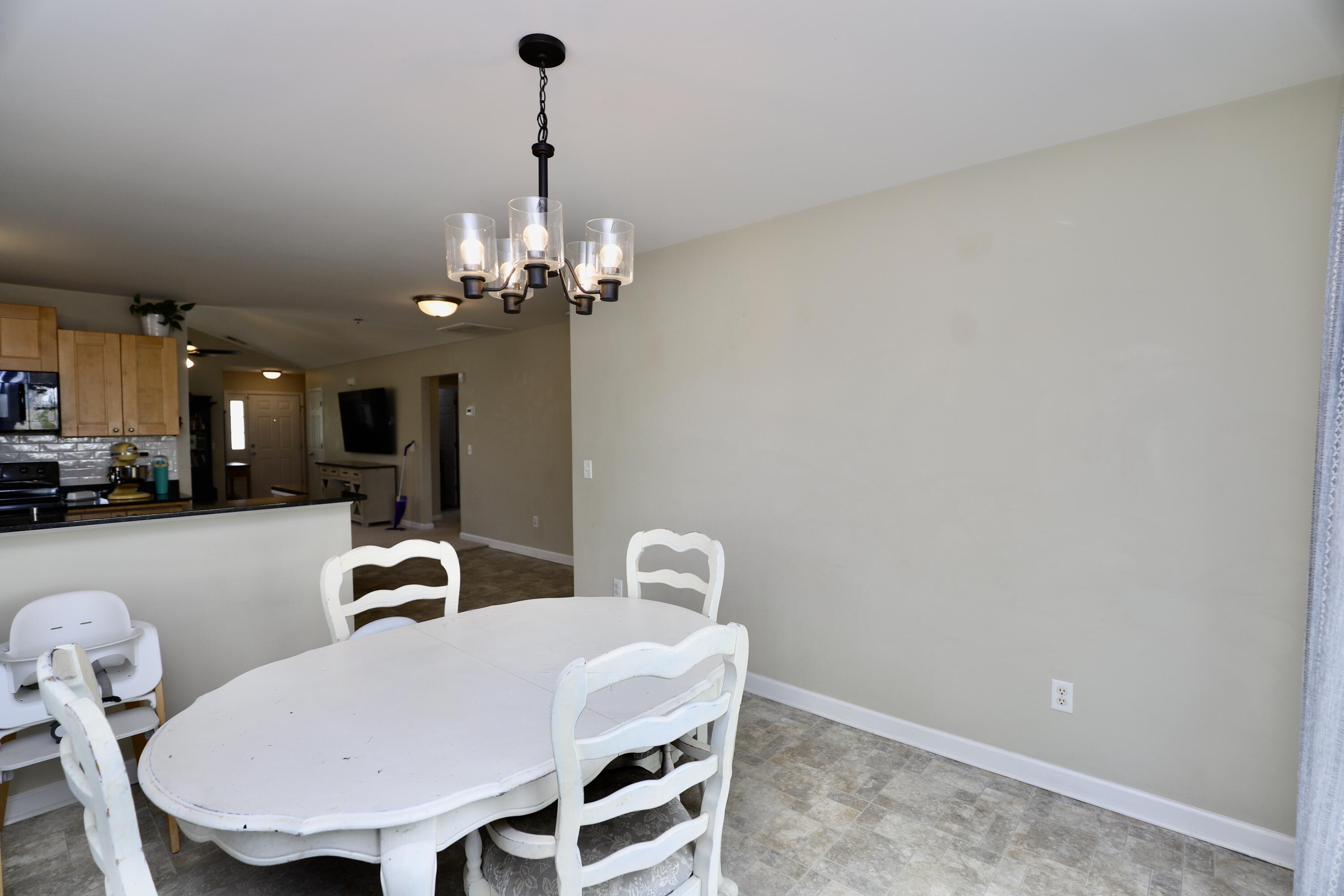 1116 Waverly Place Lane