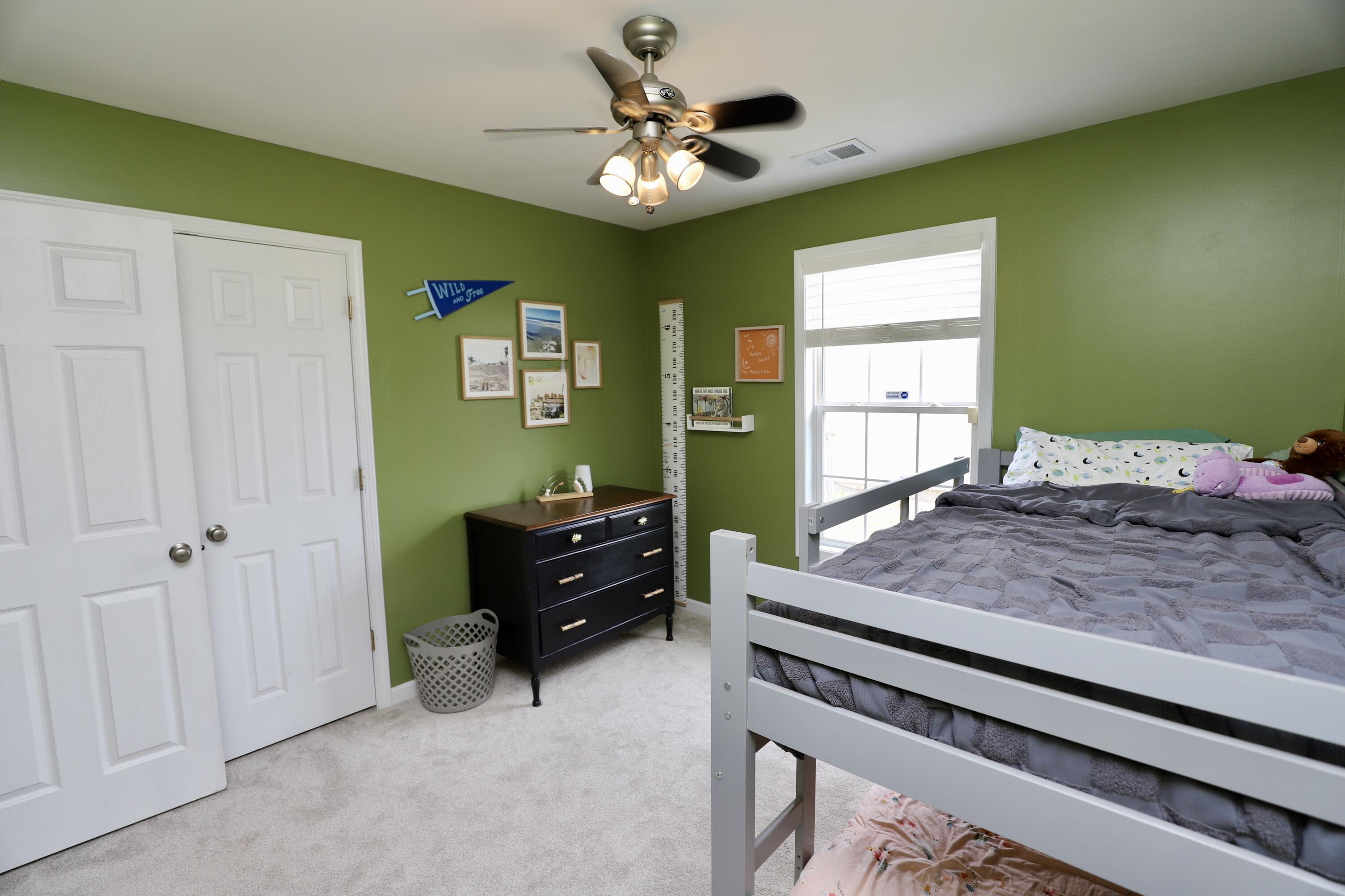 1116 Waverly Place Lane