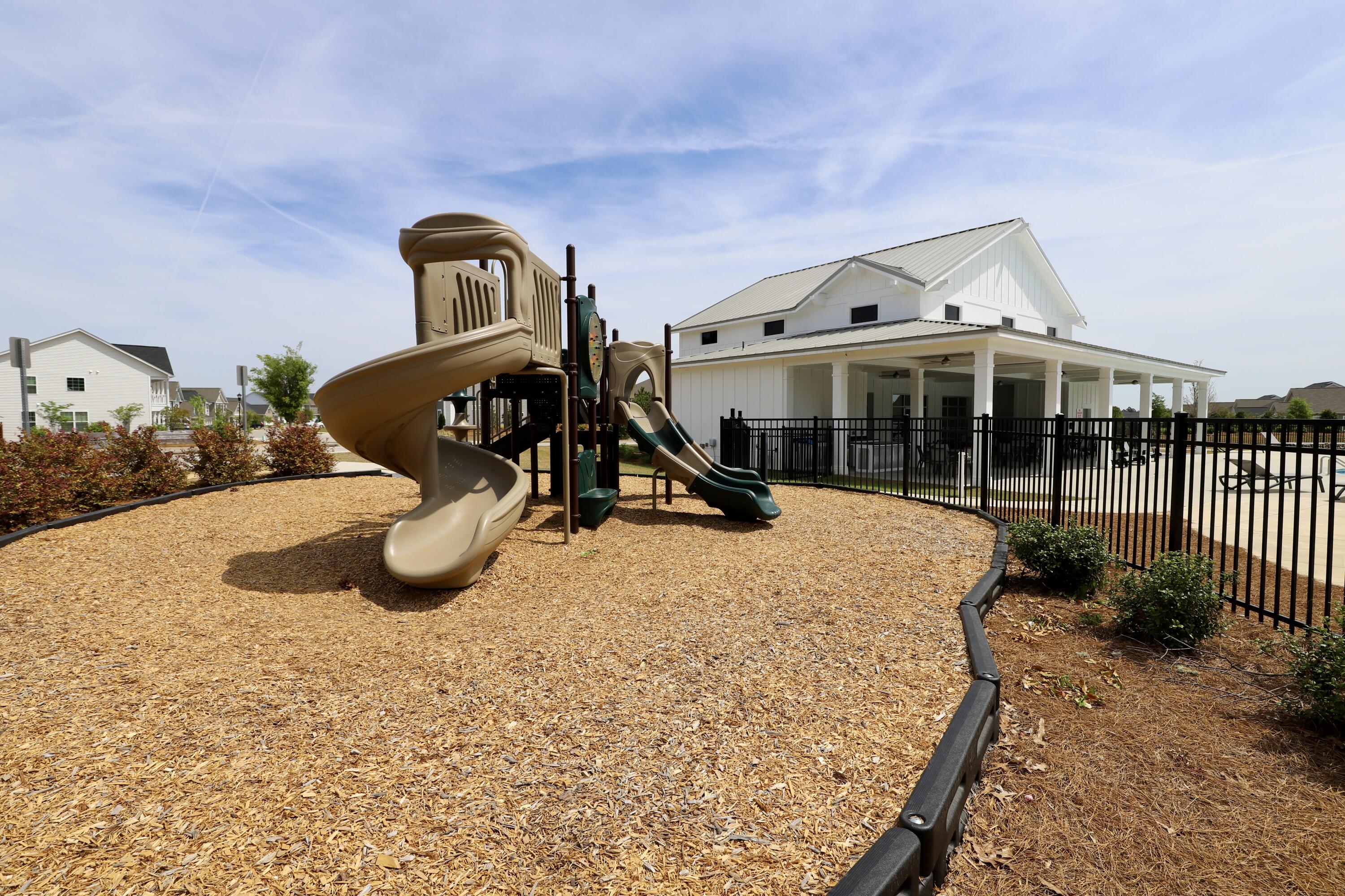 1052 Ashcroft Circle