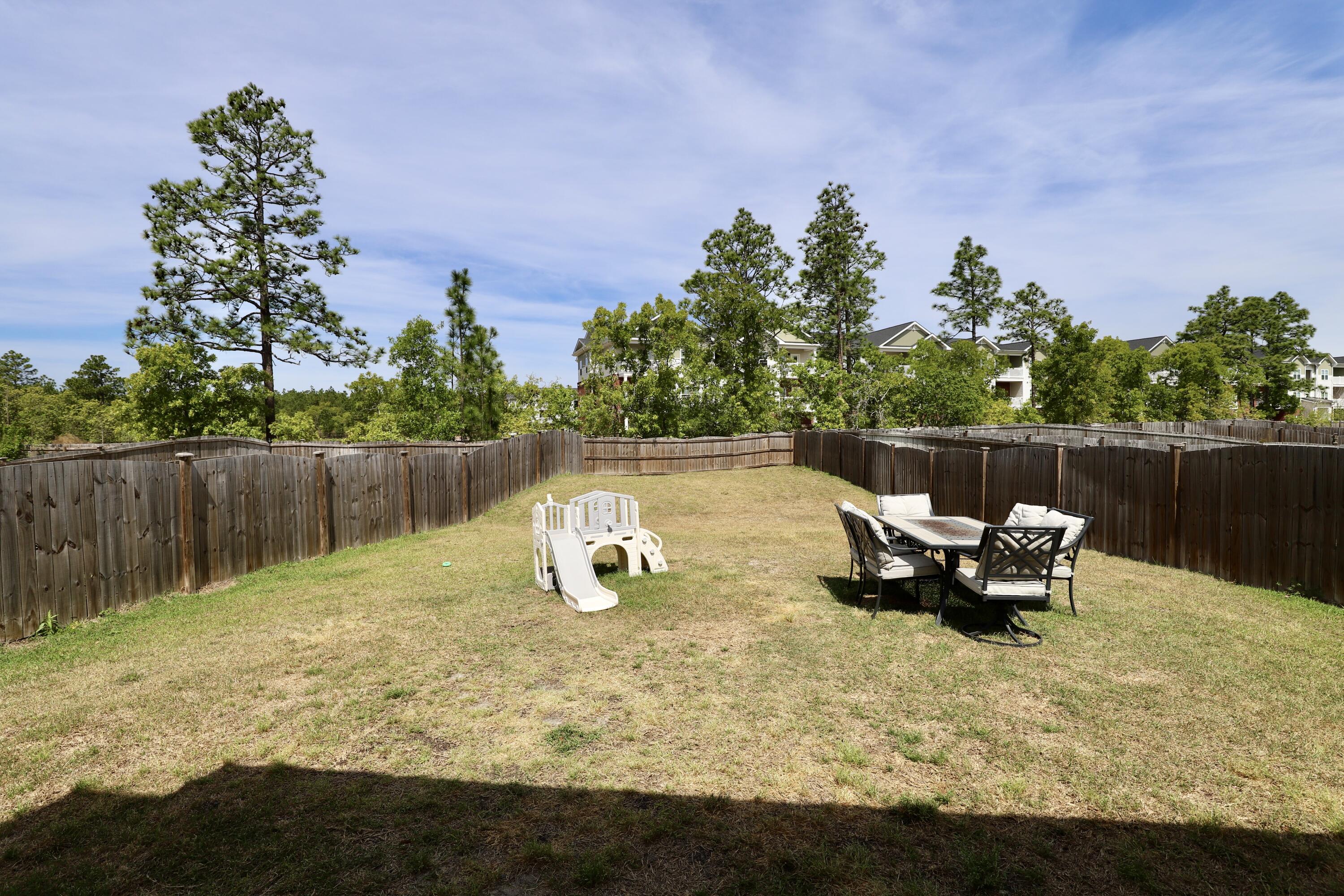 1052 Ashcroft Circle