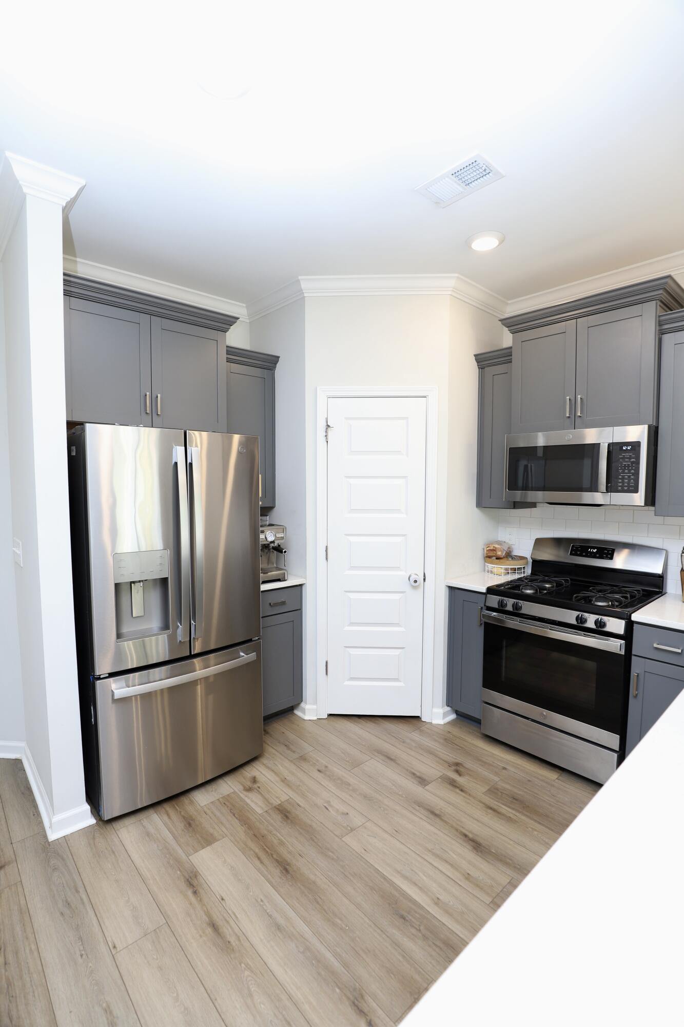 1052 Ashcroft Circle