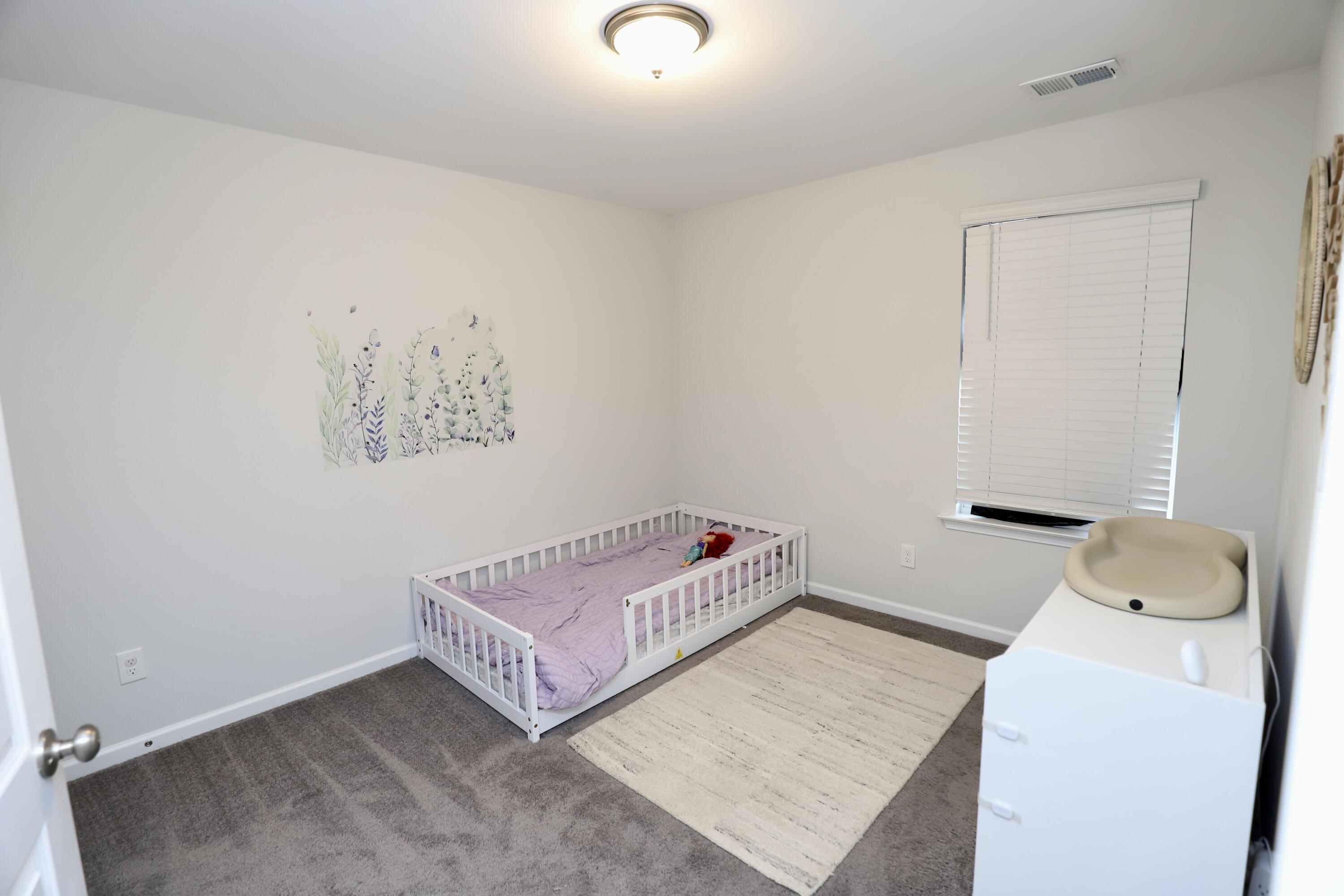 1052 Ashcroft Circle