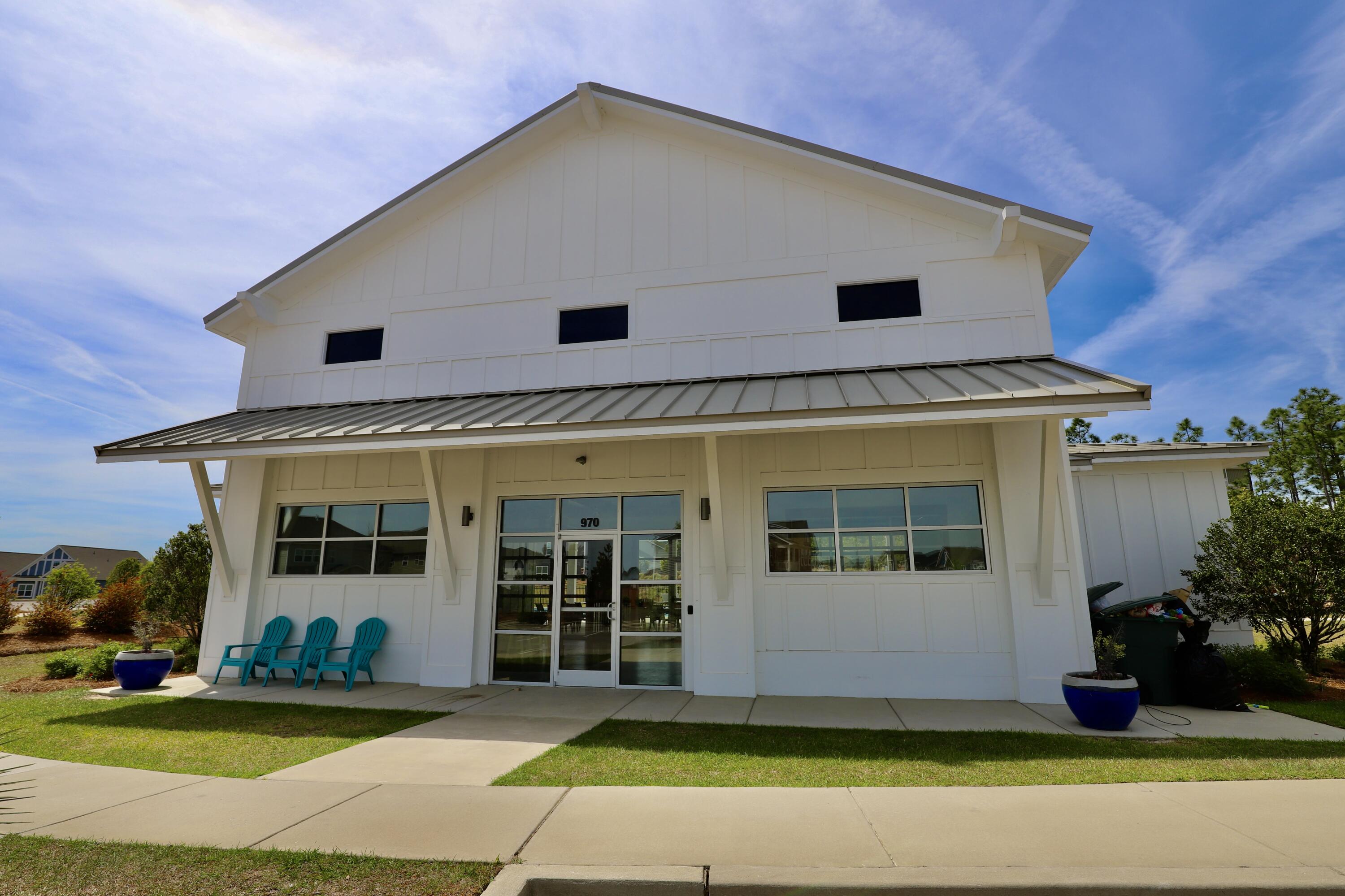 1052 Ashcroft Circle