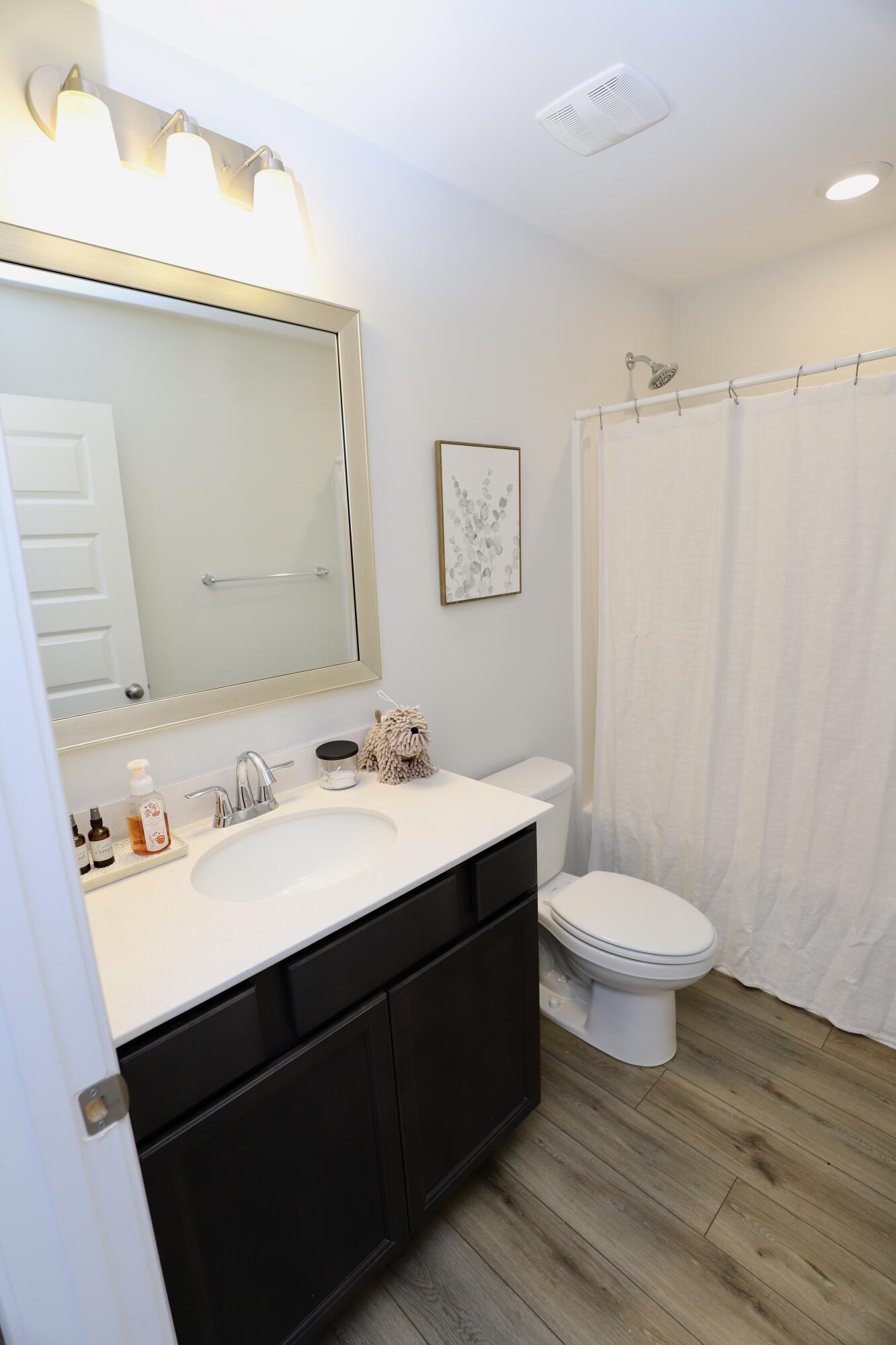 1052 Ashcroft Circle