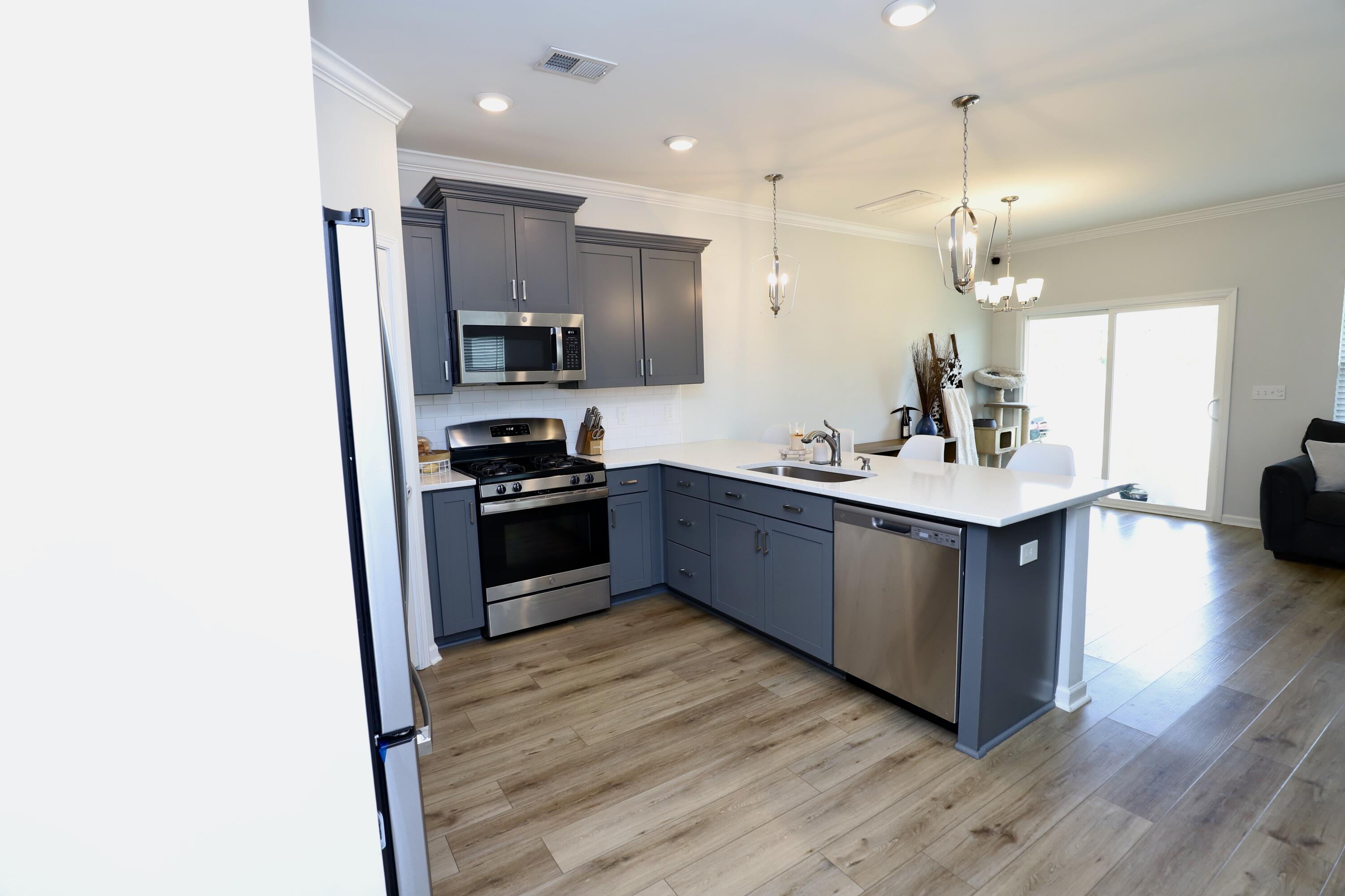 1052 Ashcroft Circle