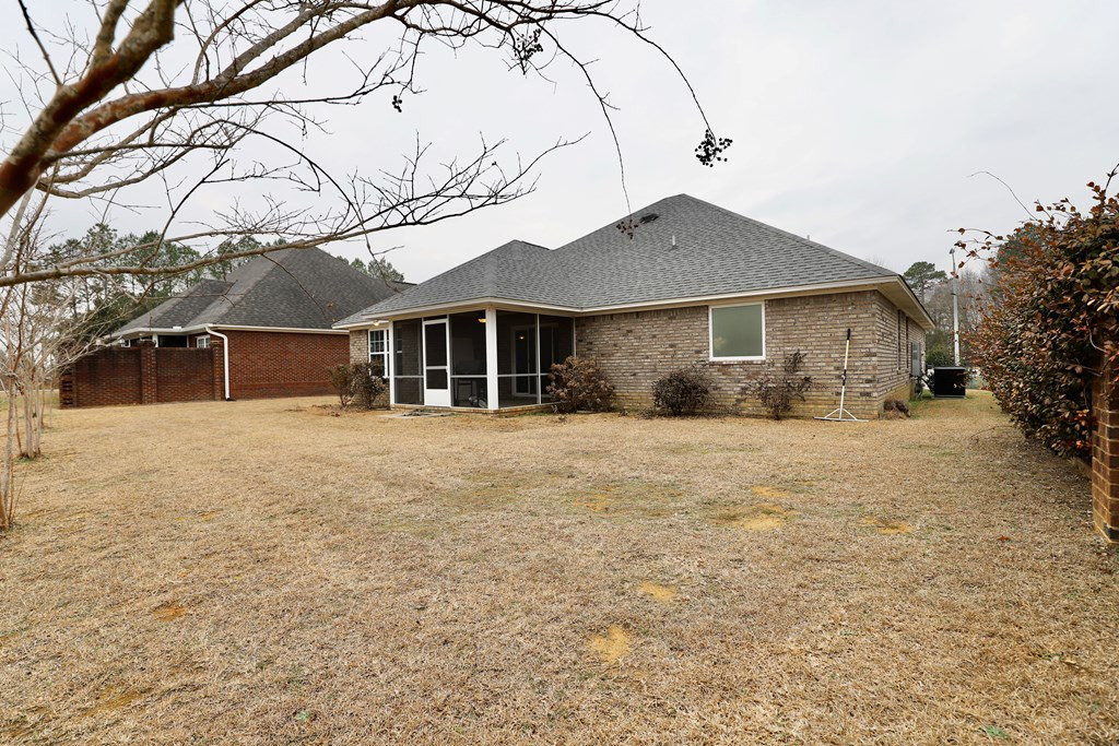 513 Waterlily Drive