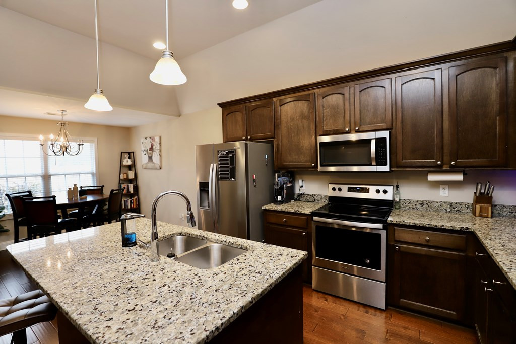 513 Waterlily Drive