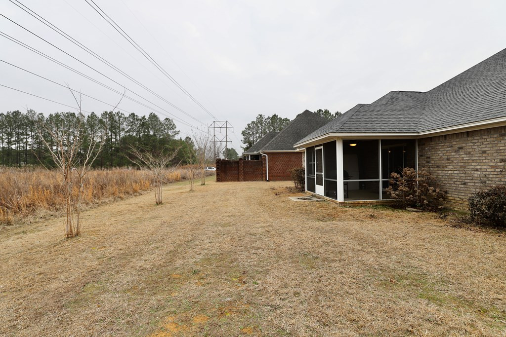 513 Waterlily Drive