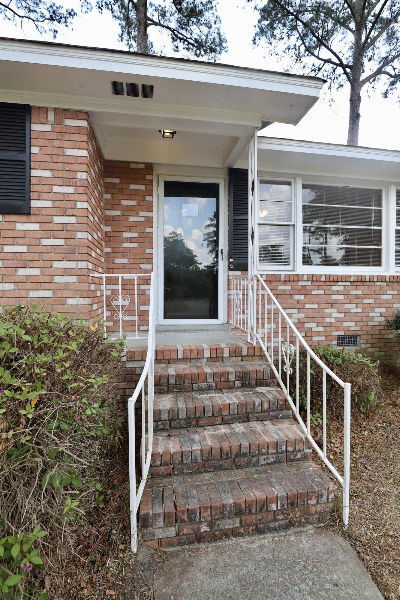 1912 Dominion Drive