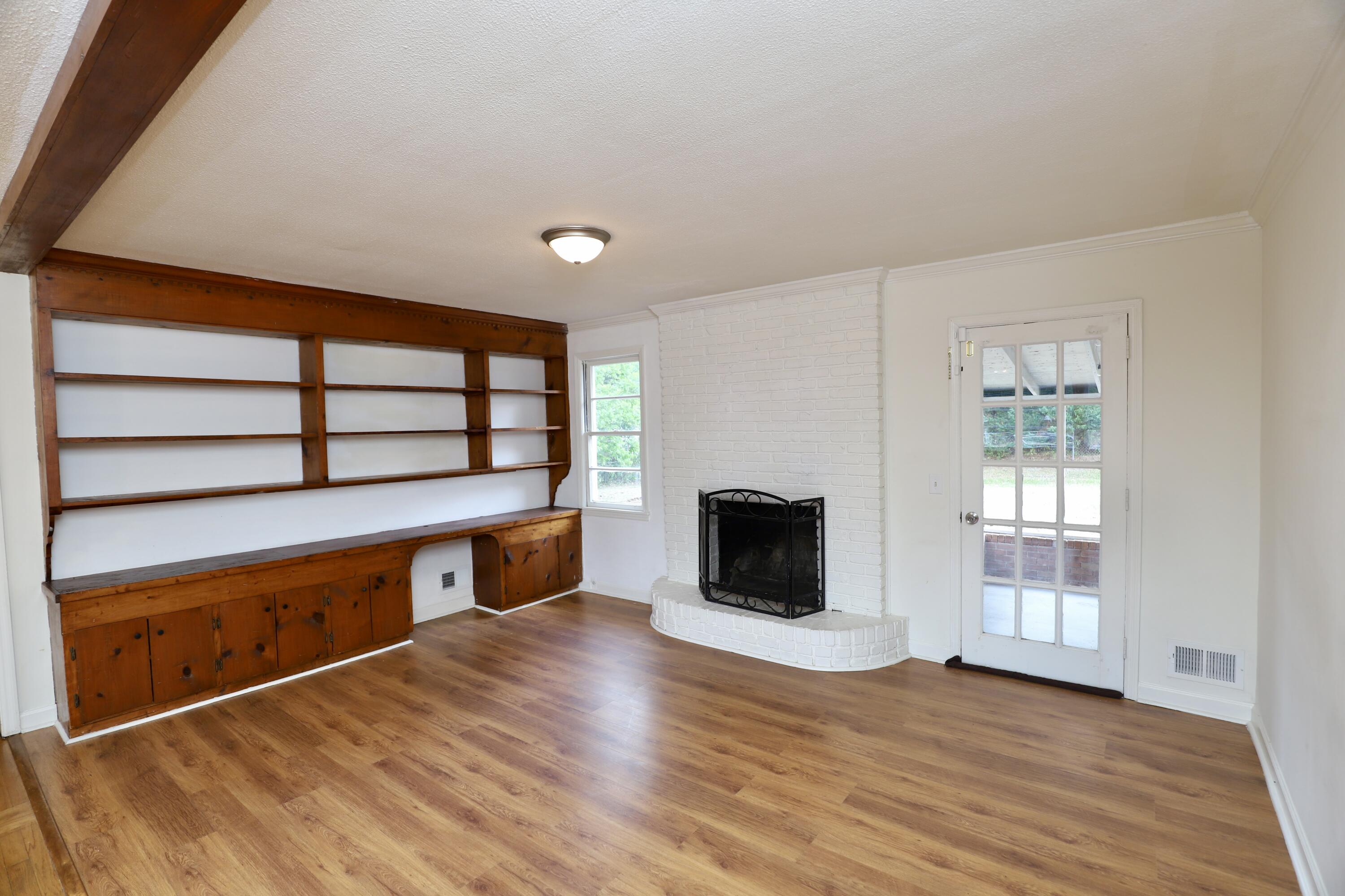 1912 Dominion Drive
