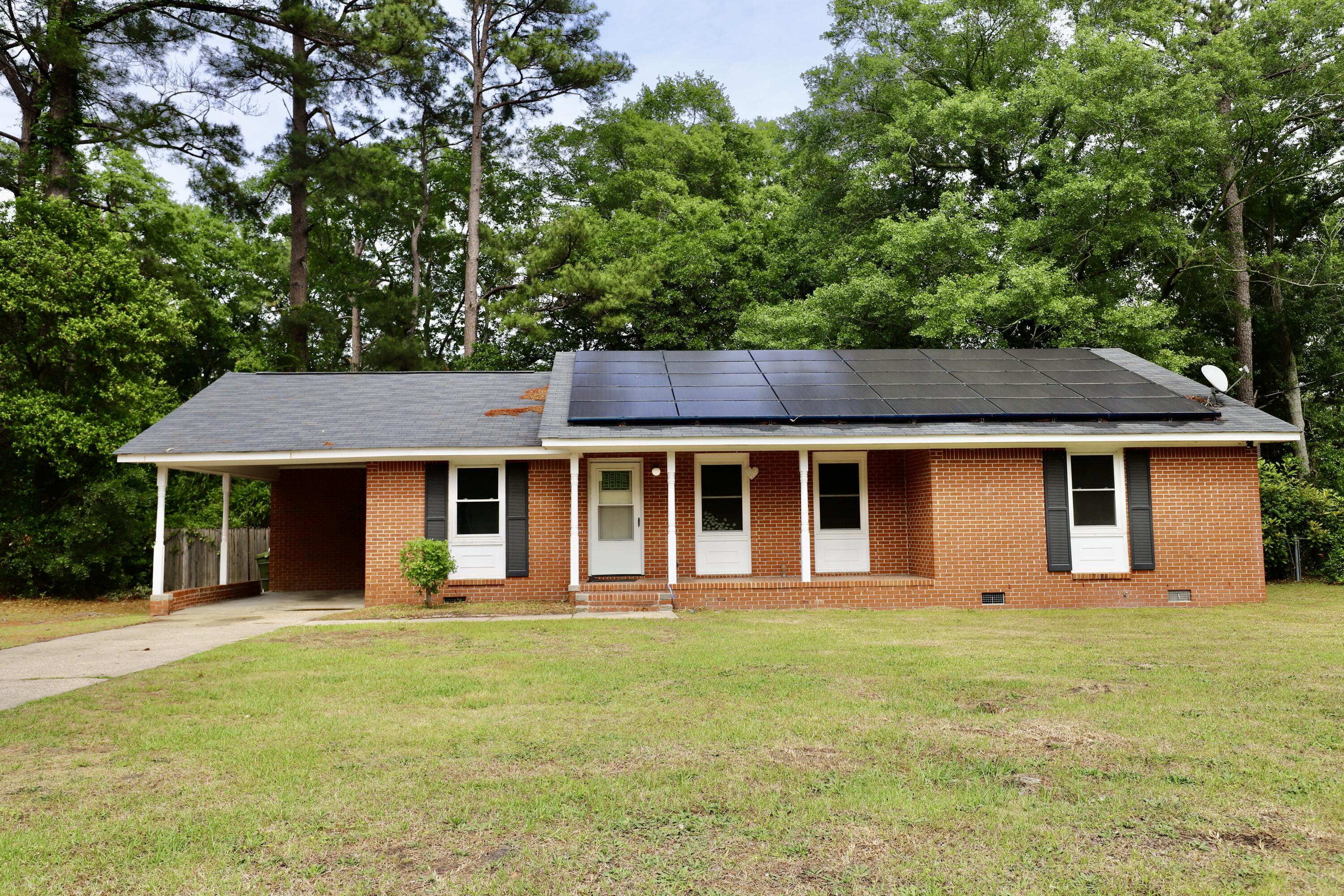 807 N Guignard Drive