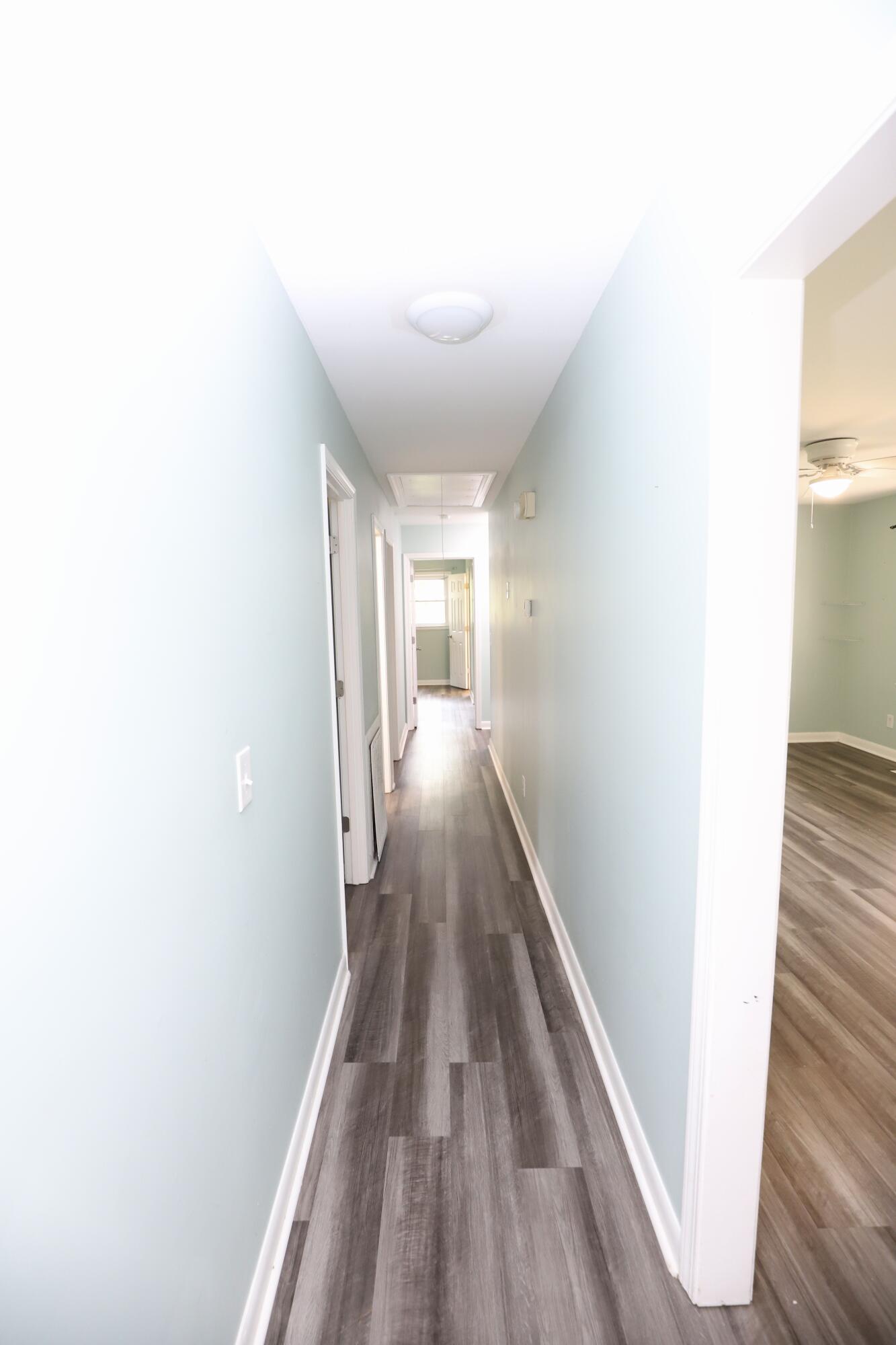 807 N Guignard Drive