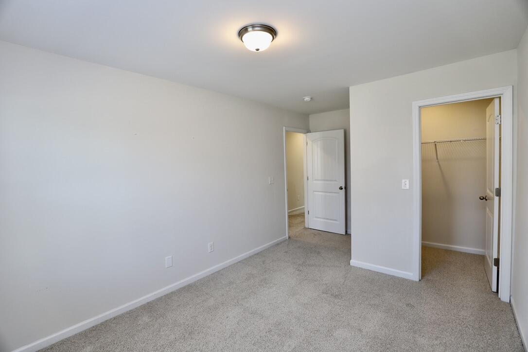 2943 Old Field Road