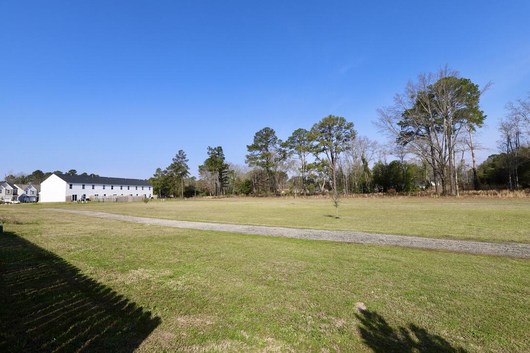 2943 Old Field Road