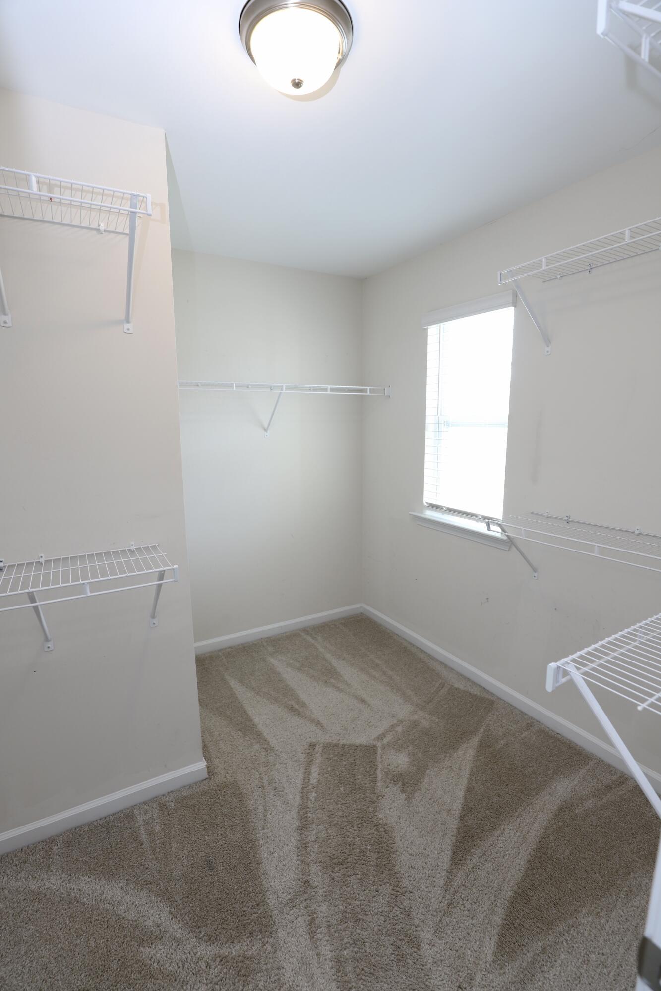 2943 Old Field Road