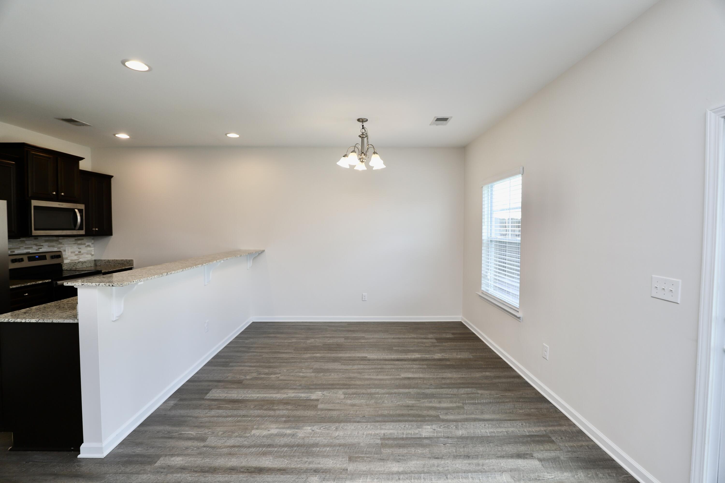2943 Old Field Road