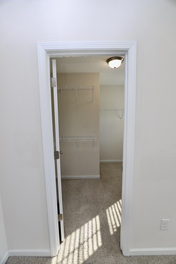 2943 Old Field Road