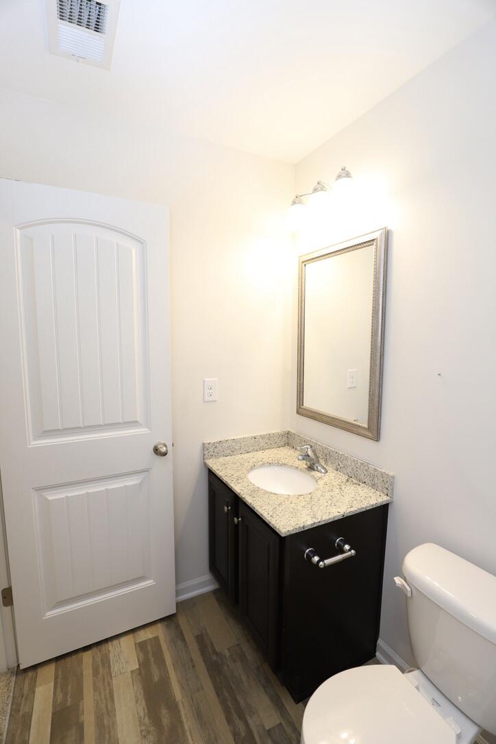 2943 Old Field Road