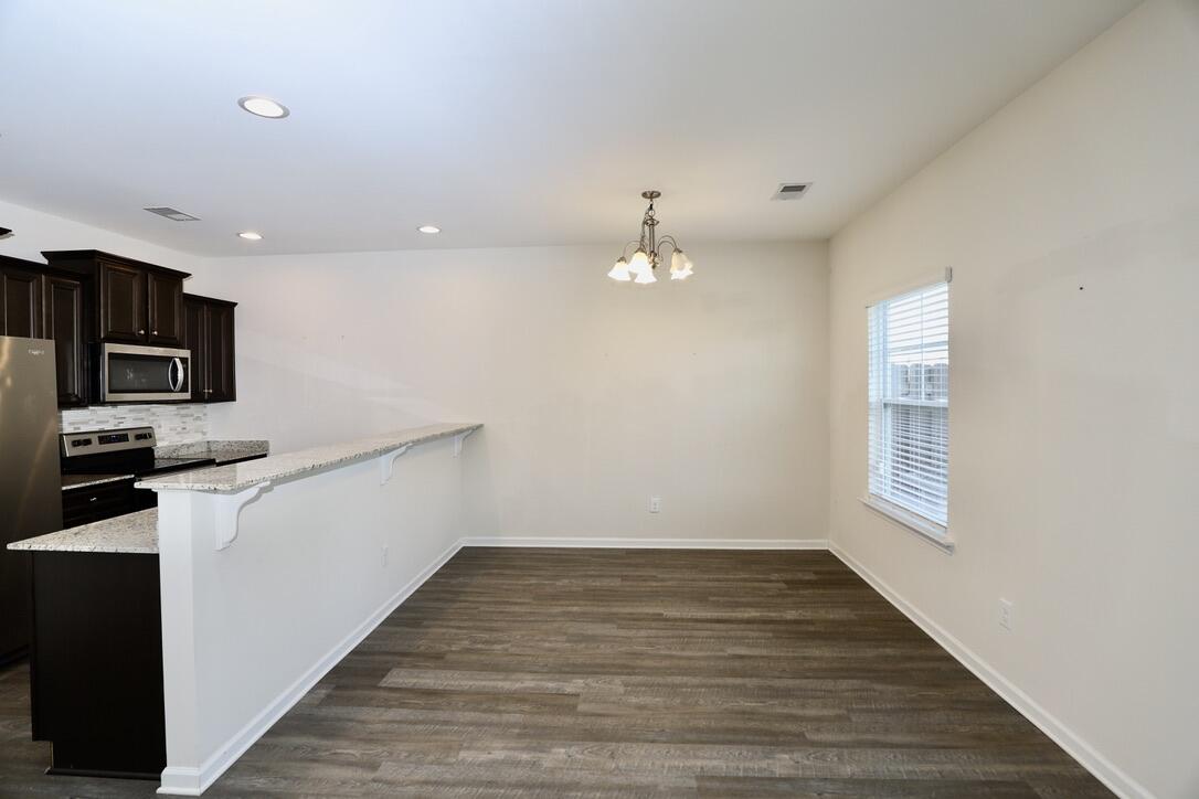 2943 Old Field Road