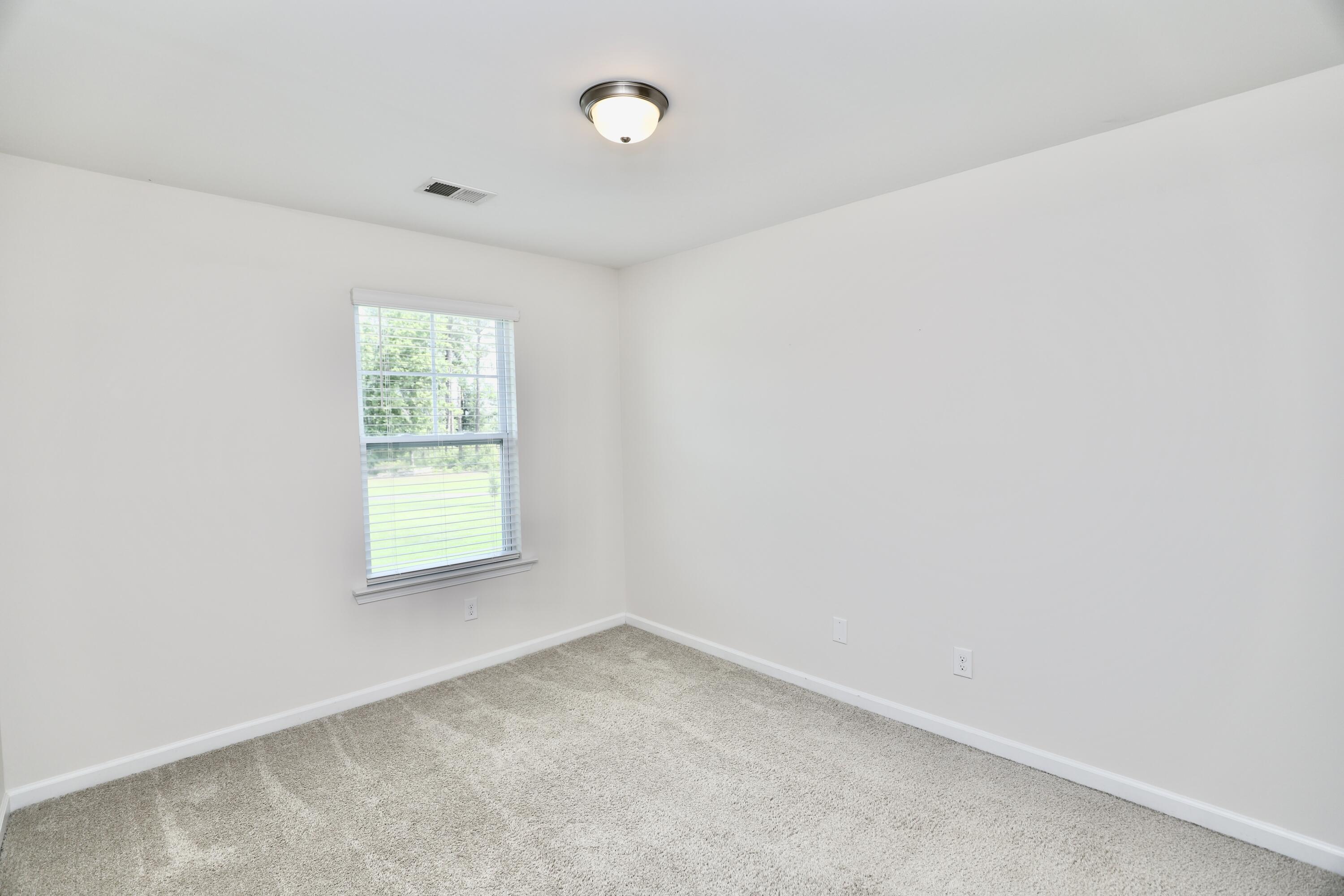2943 Old Field Road