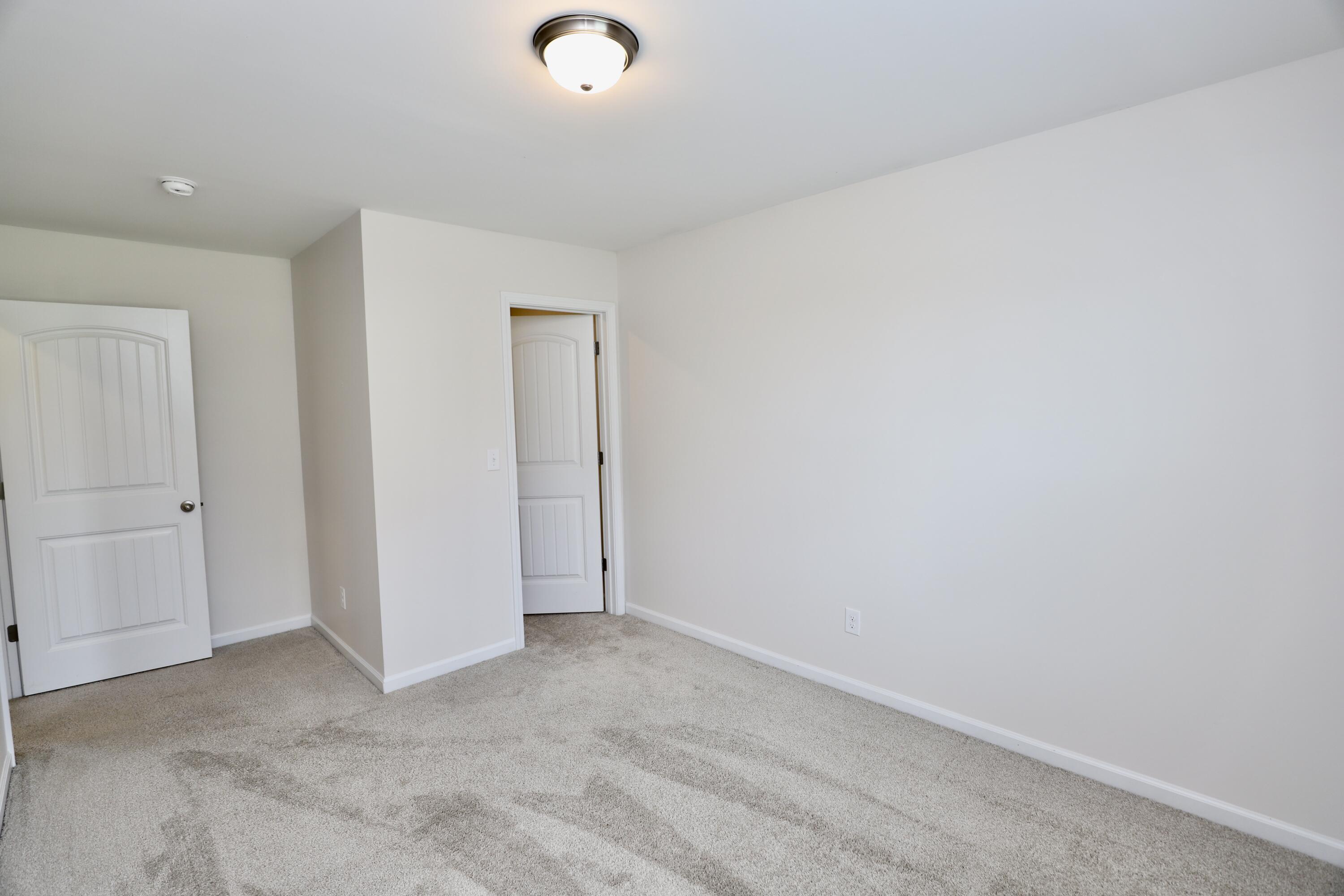 2943 Old Field Road