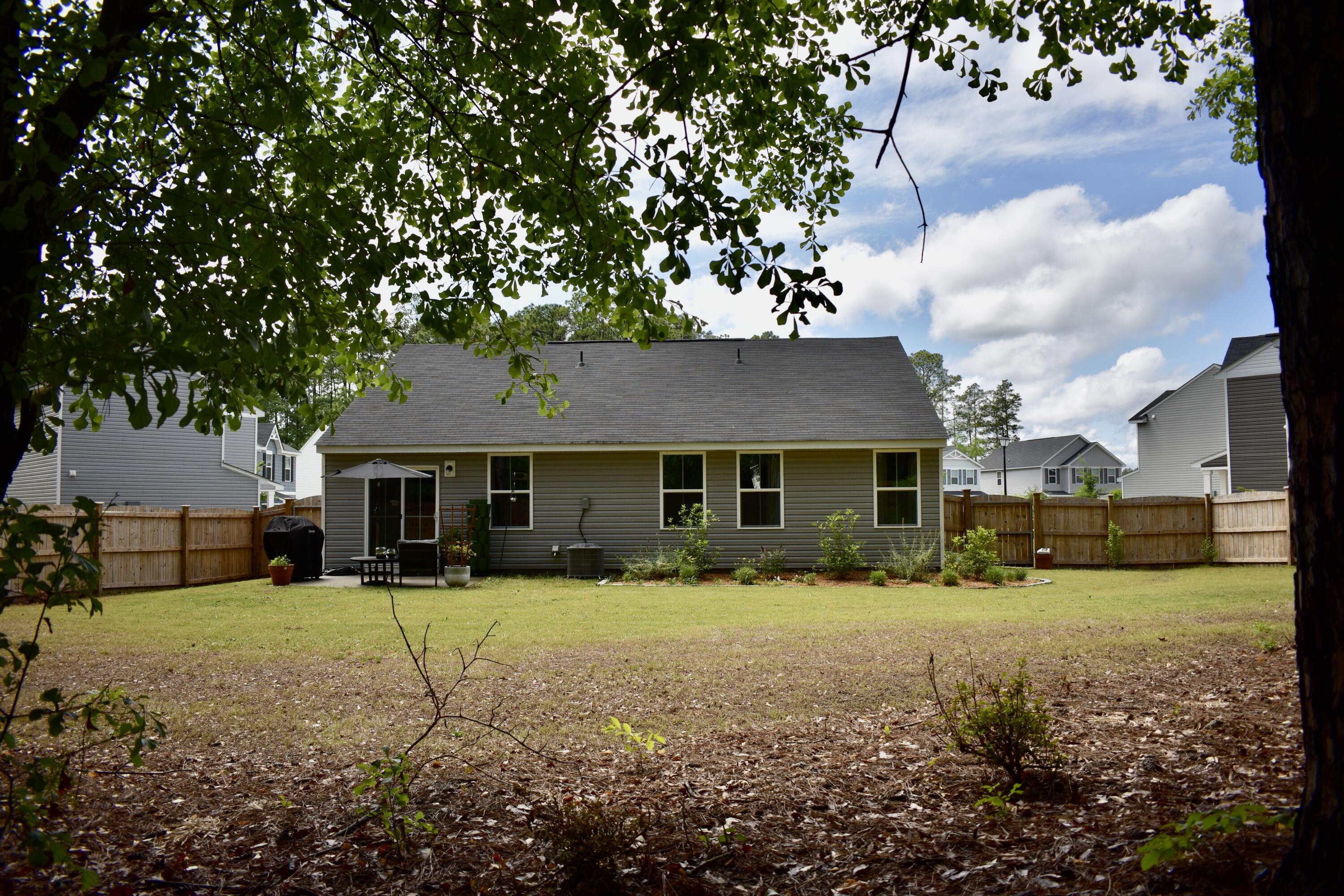 1029 Bermuda Cedar Lane