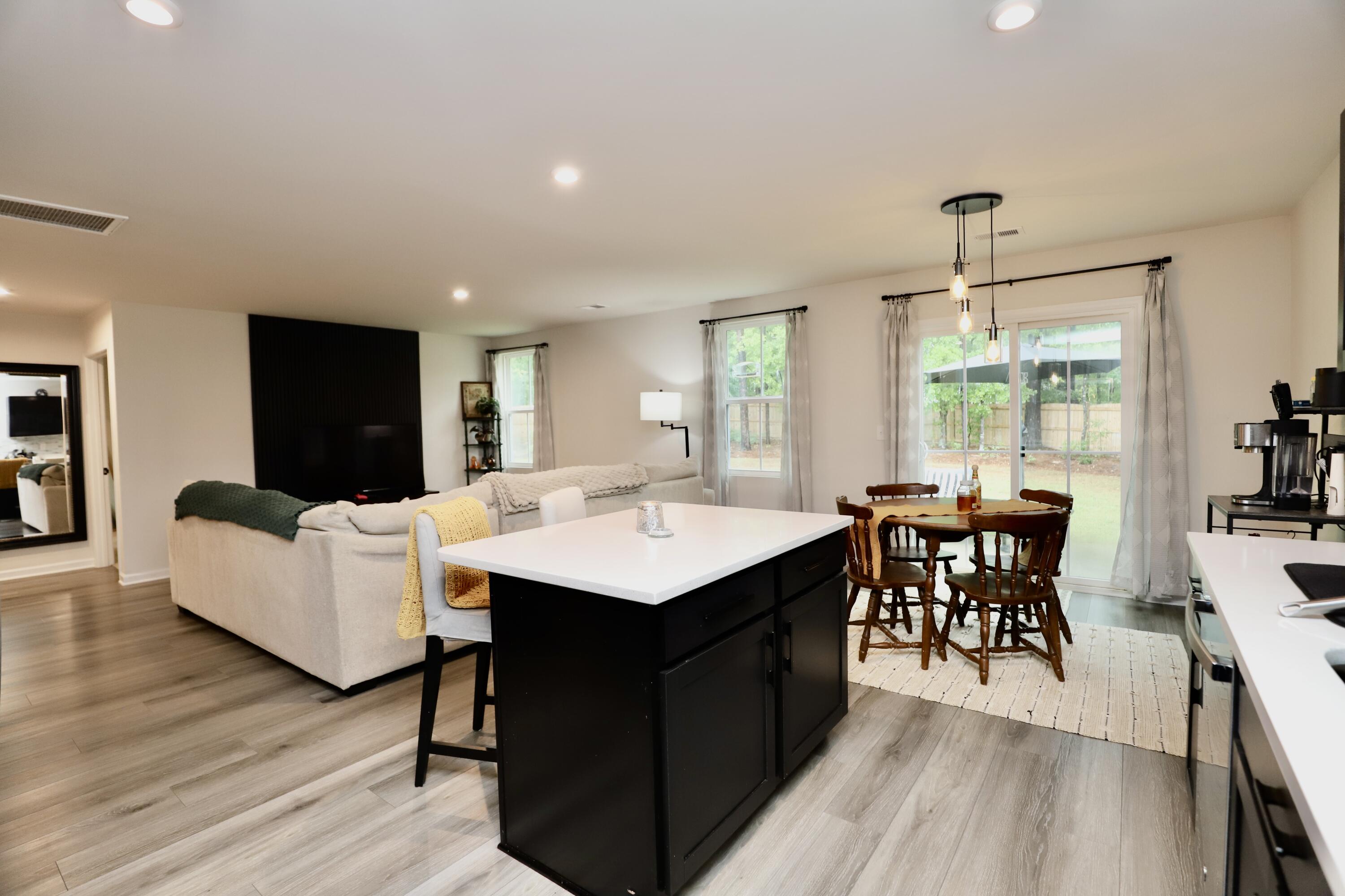 1029 Bermuda Cedar Lane