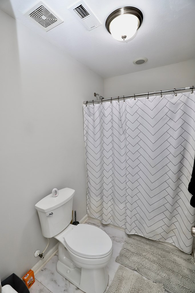 5 Eason Court