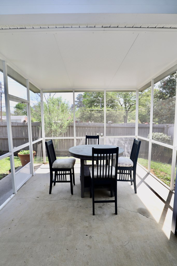 5 Eason Court