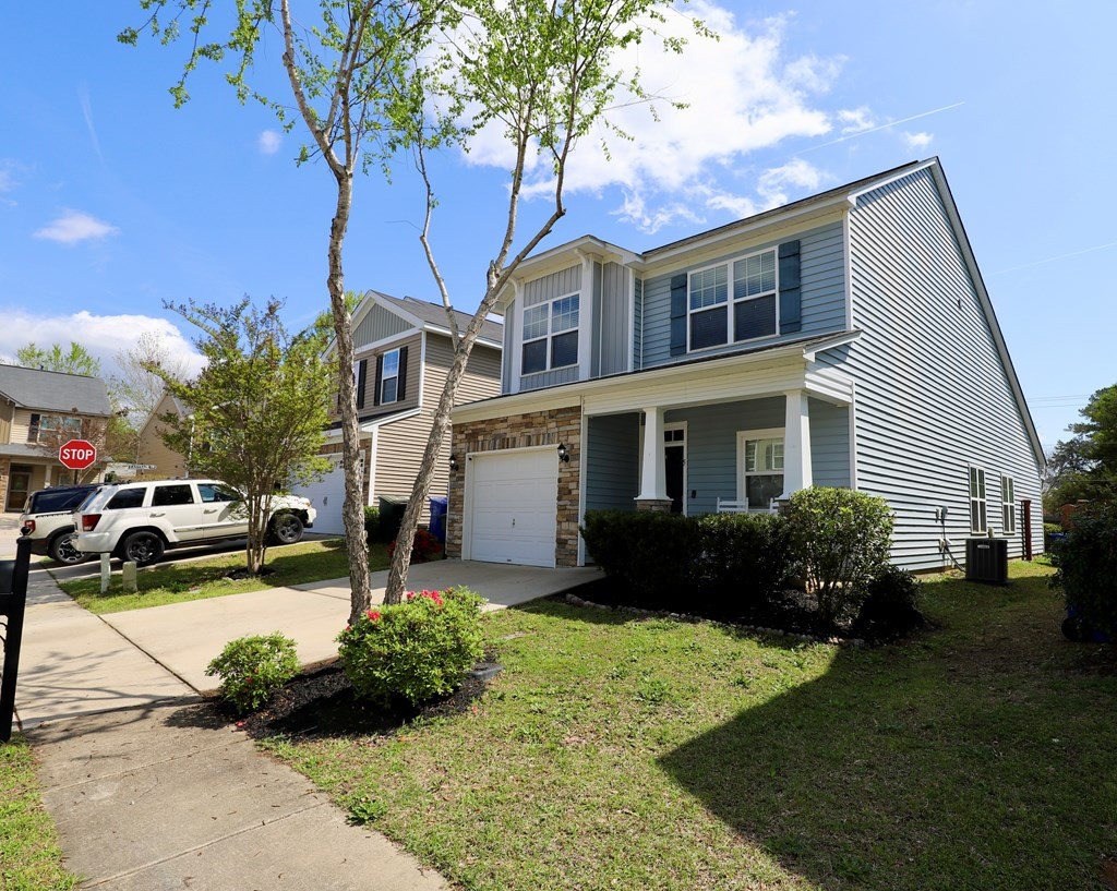 5 Eason Court