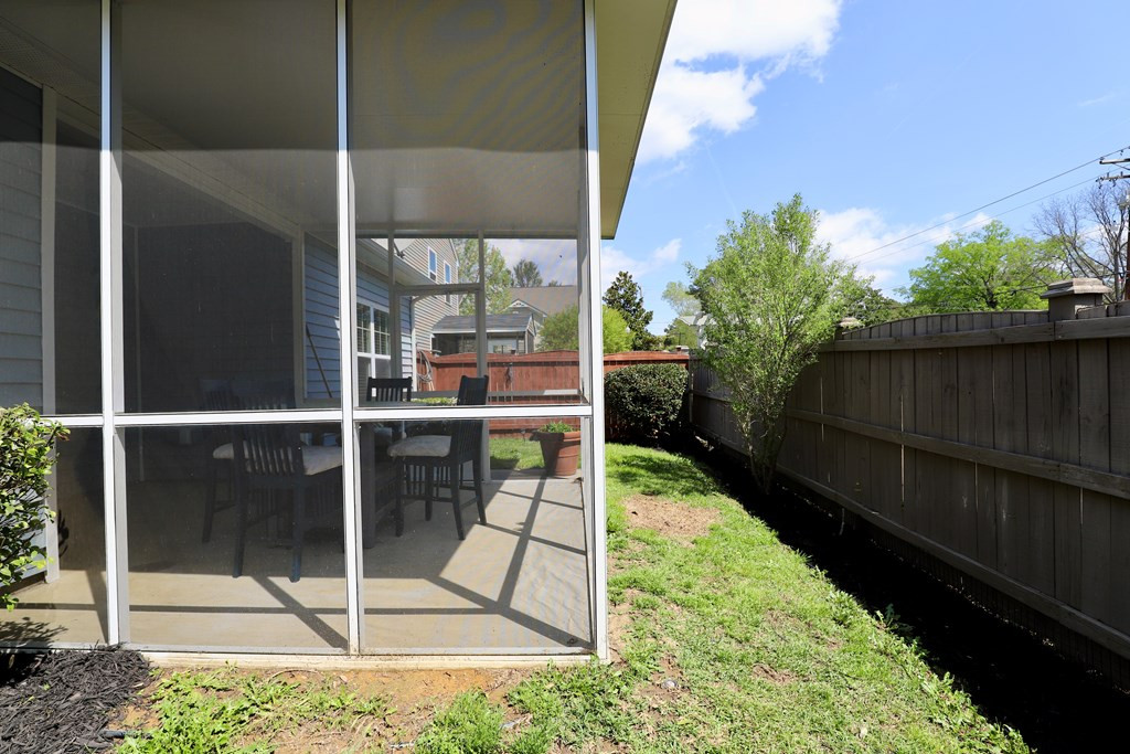 5 Eason Court
