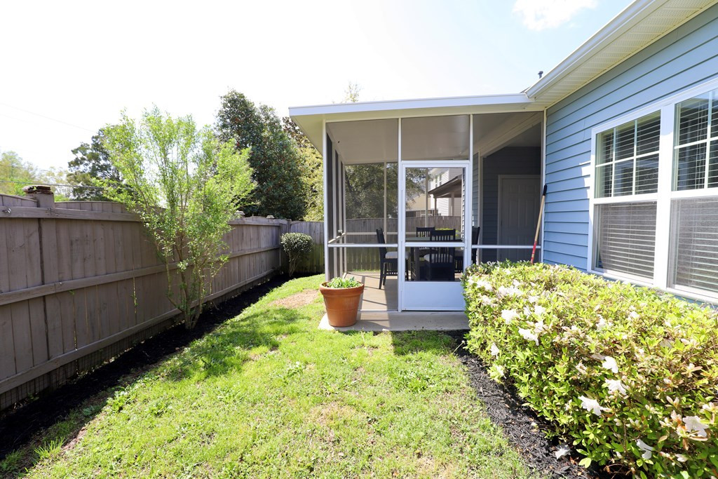 5 Eason Court