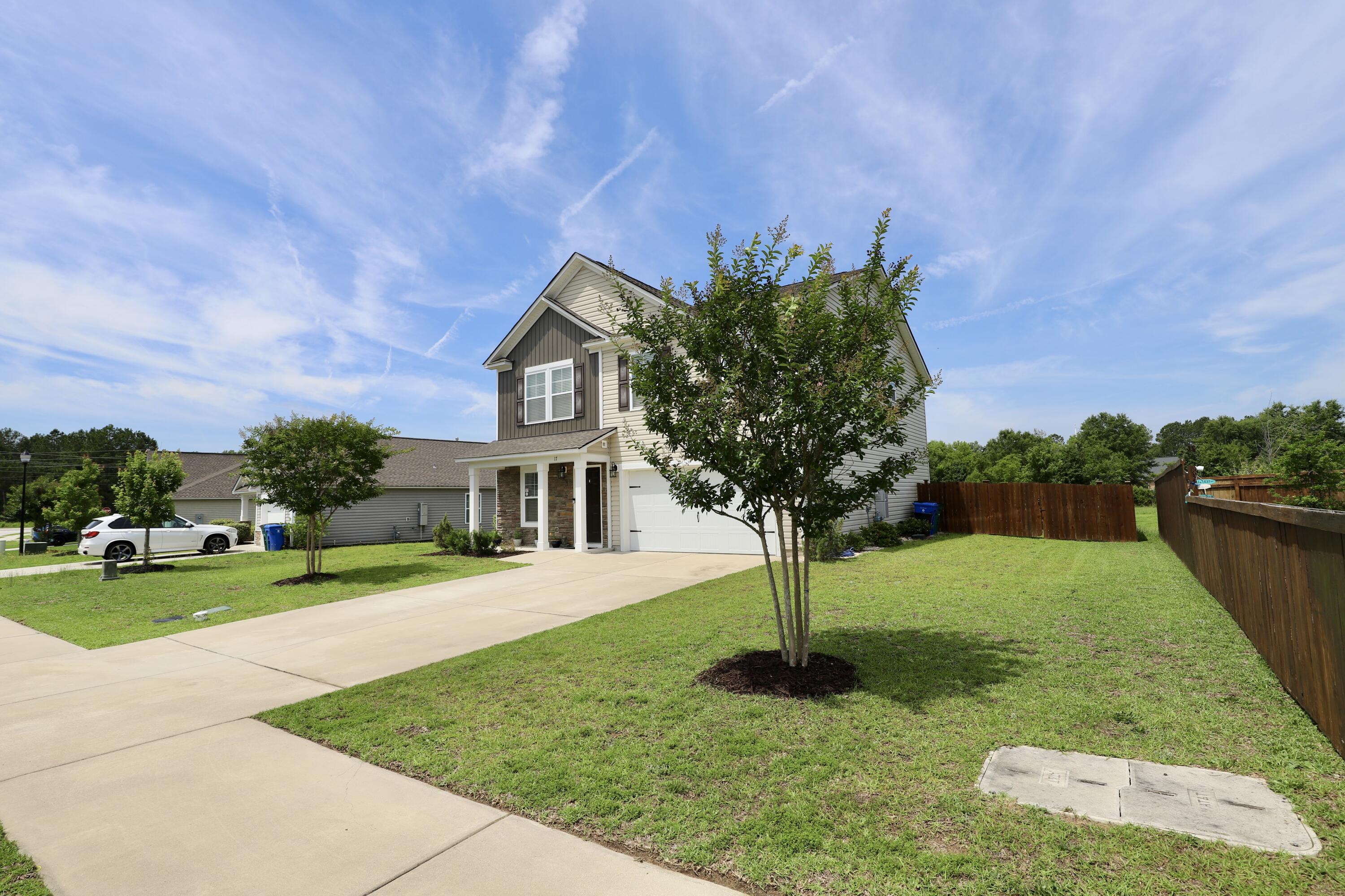 17 Carriagebrook Circle