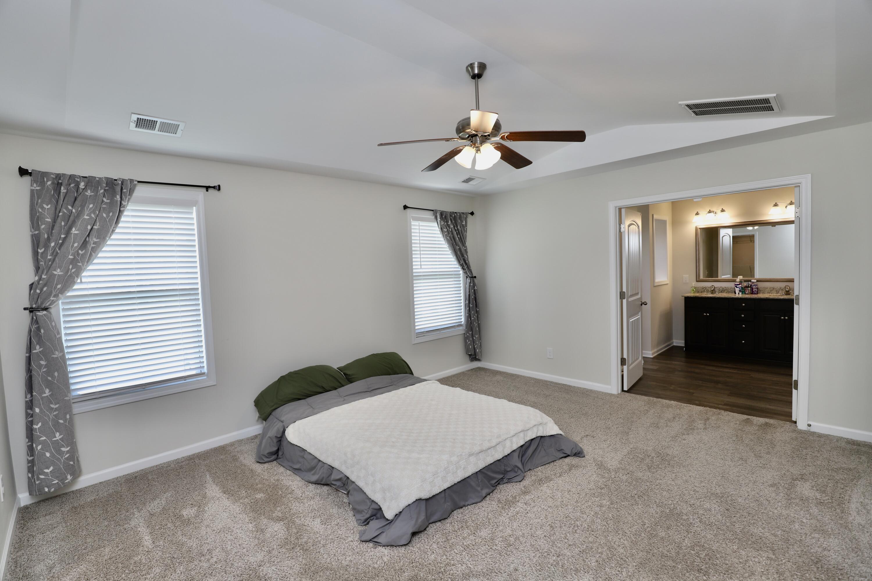 17 Carriagebrook Circle