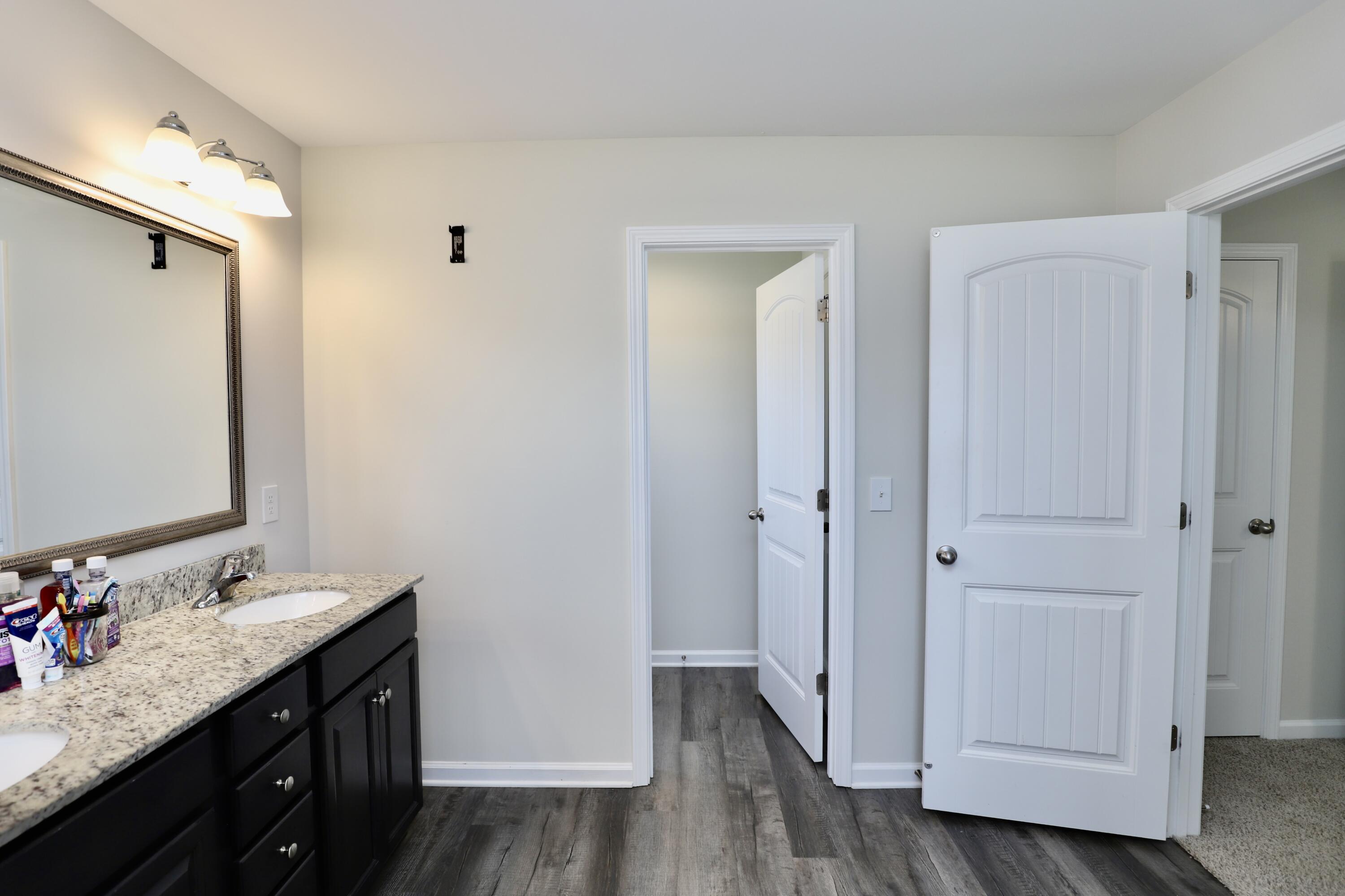 17 Carriagebrook Circle