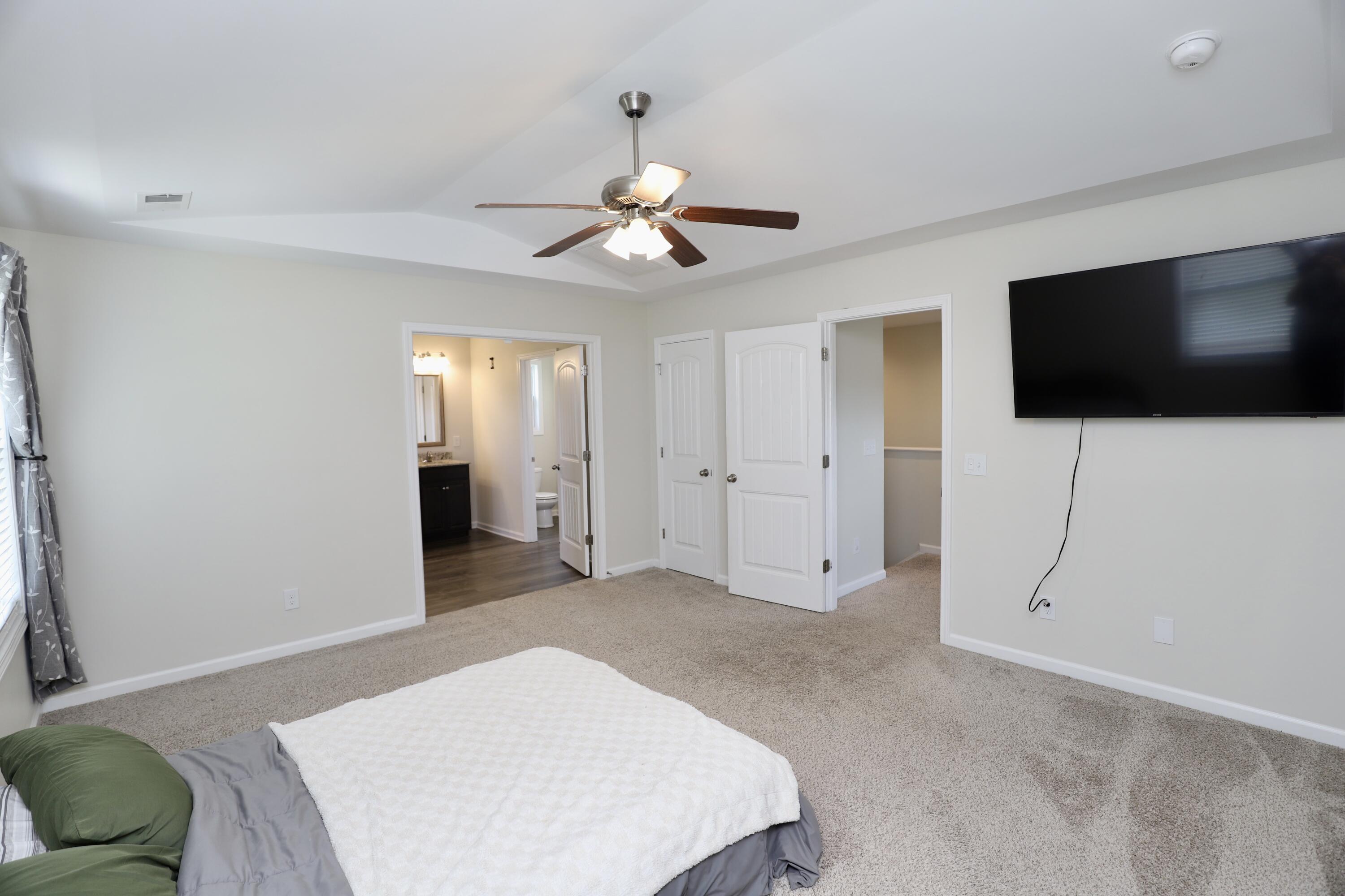 17 Carriagebrook Circle