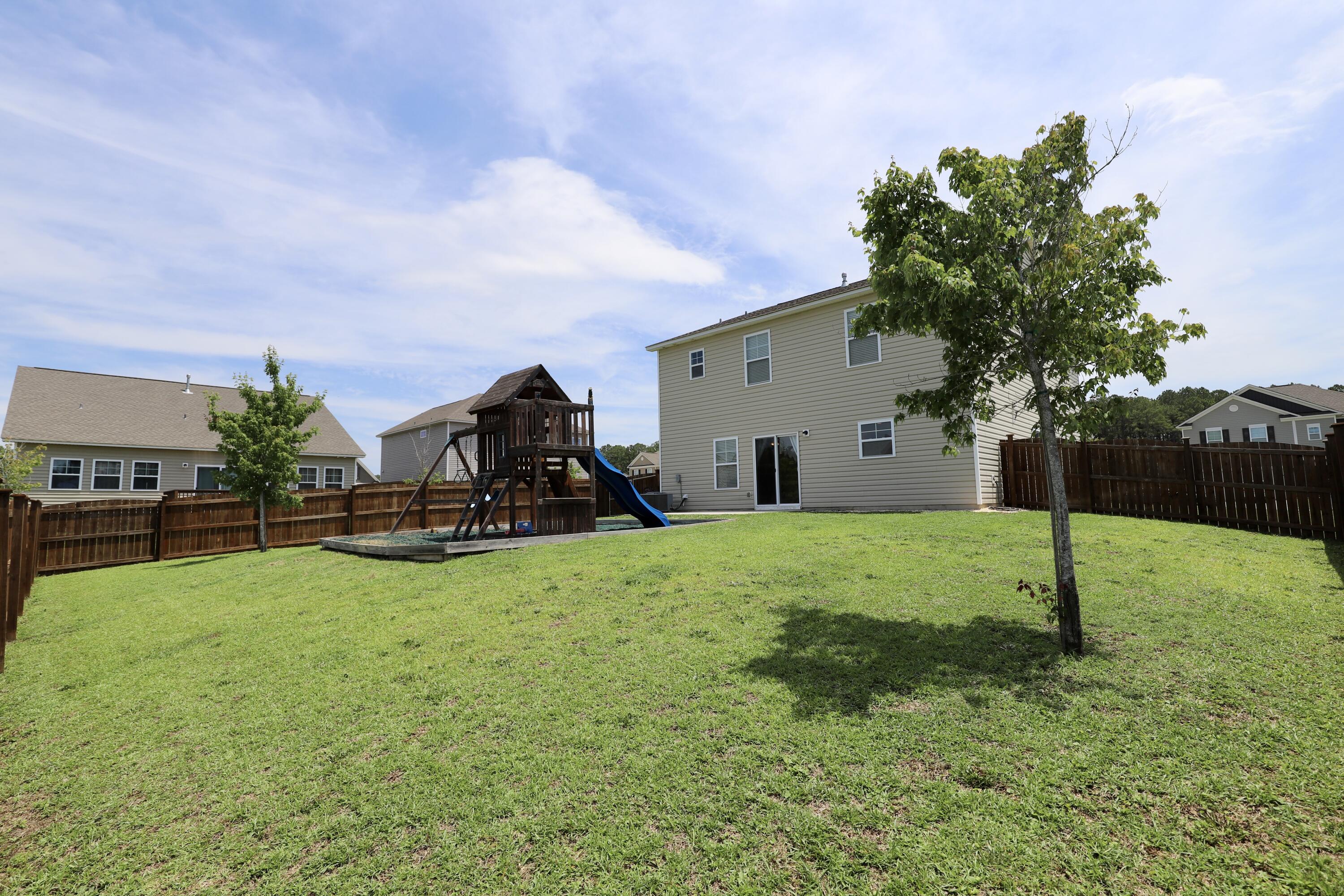 17 Carriagebrook Circle