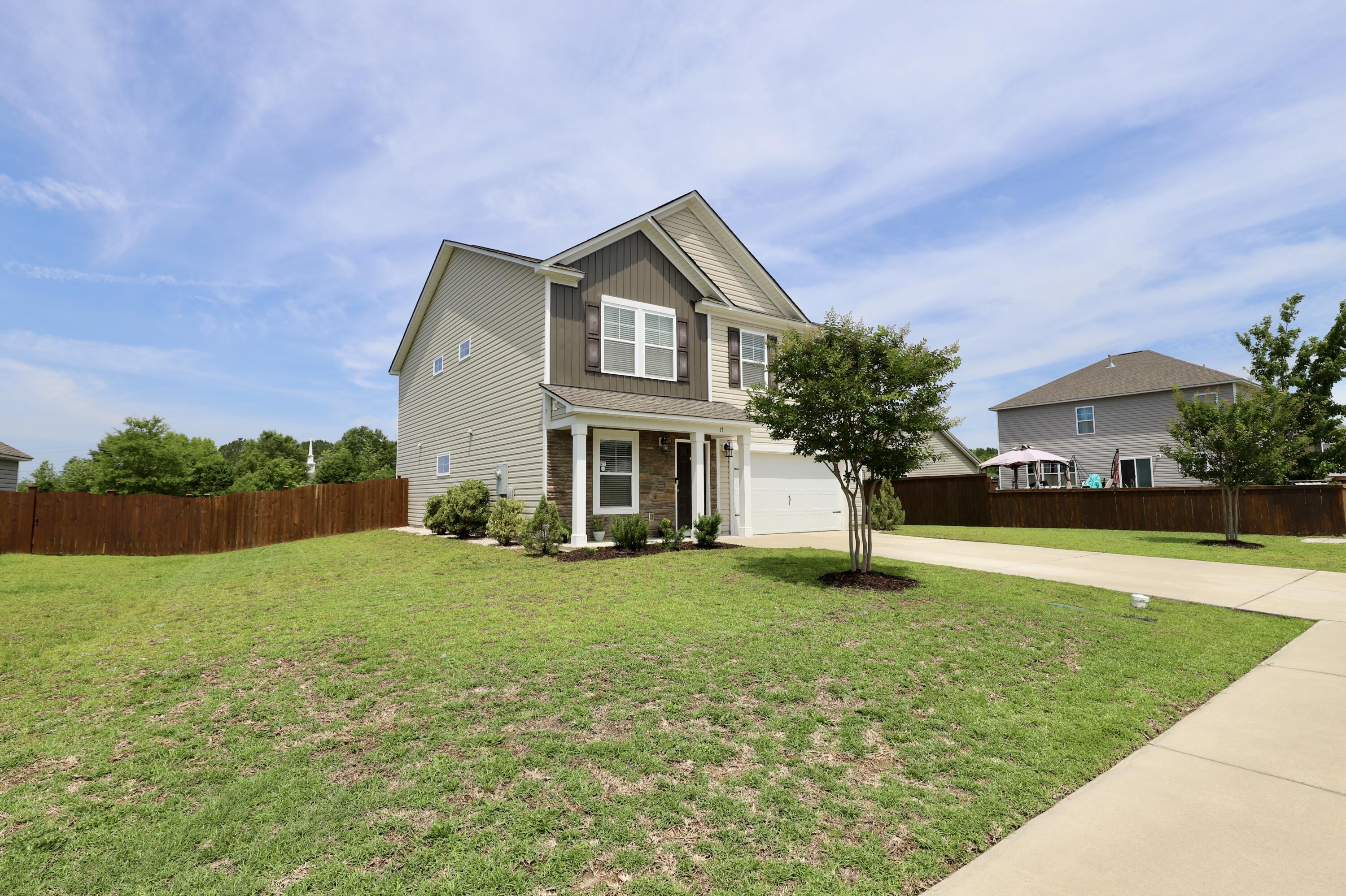 17 Carriagebrook Circle