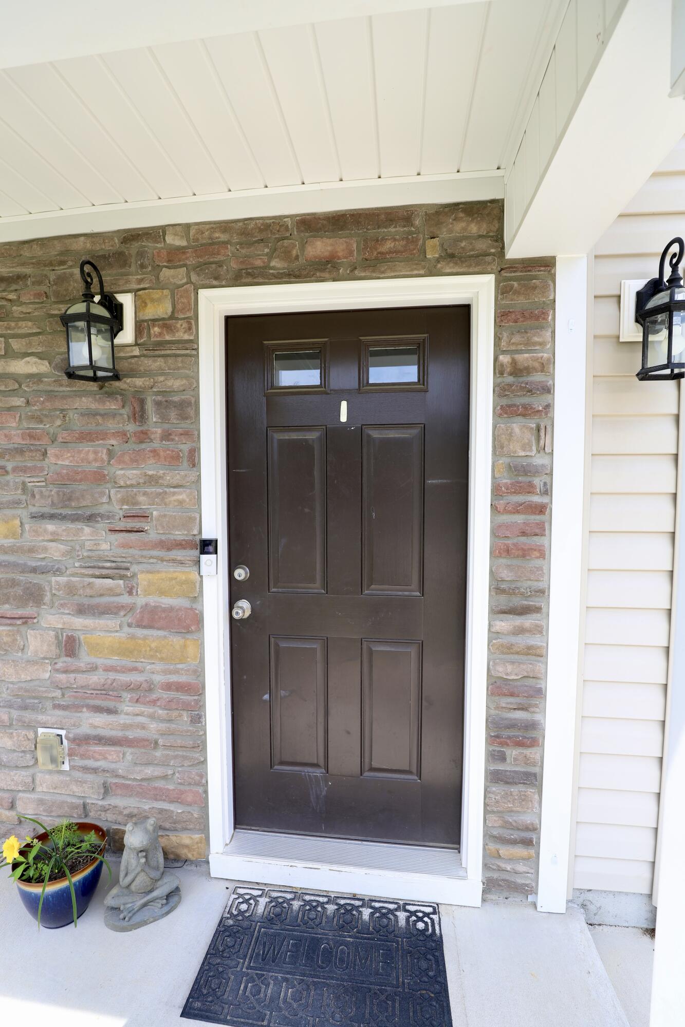 17 Carriagebrook Circle