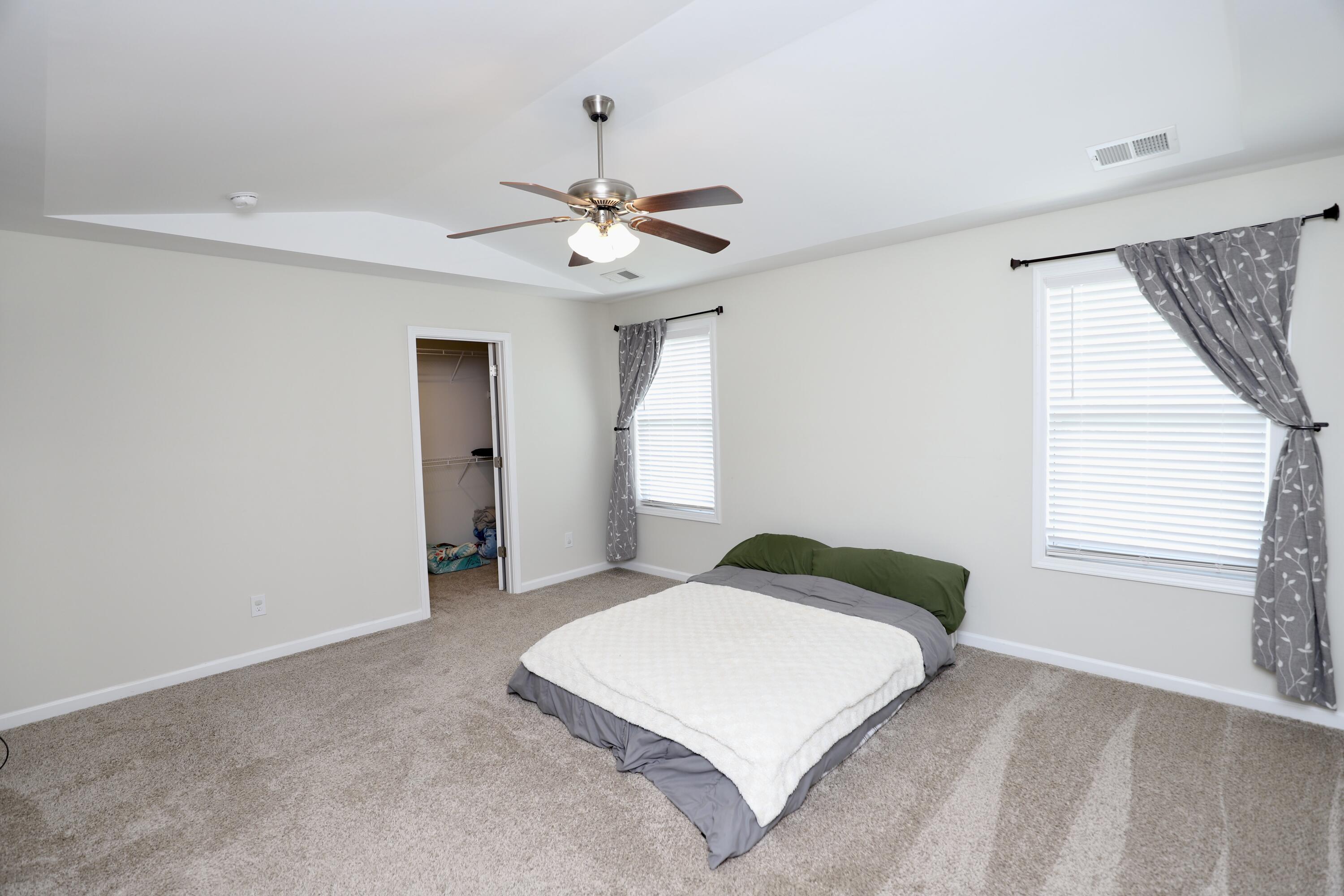 17 Carriagebrook Circle