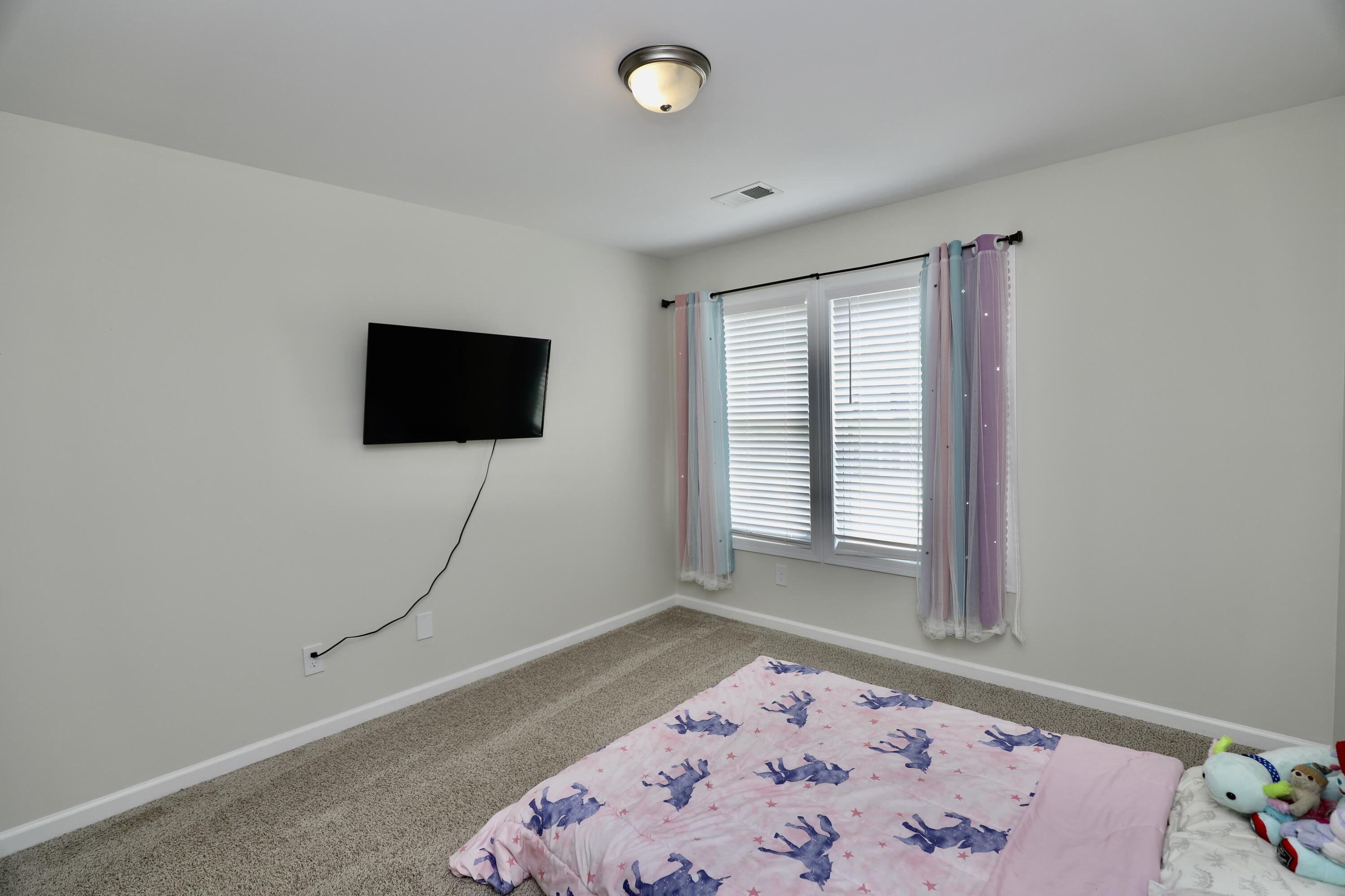 17 Carriagebrook Circle