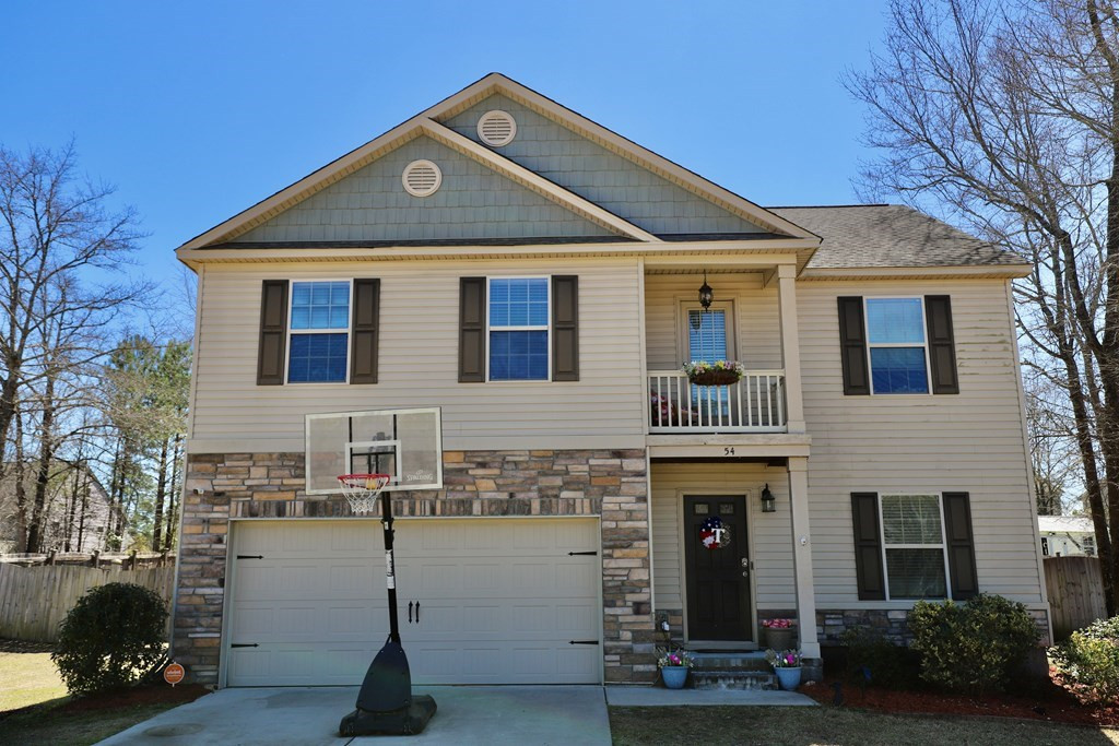 54 Edinburgh Castle Lane