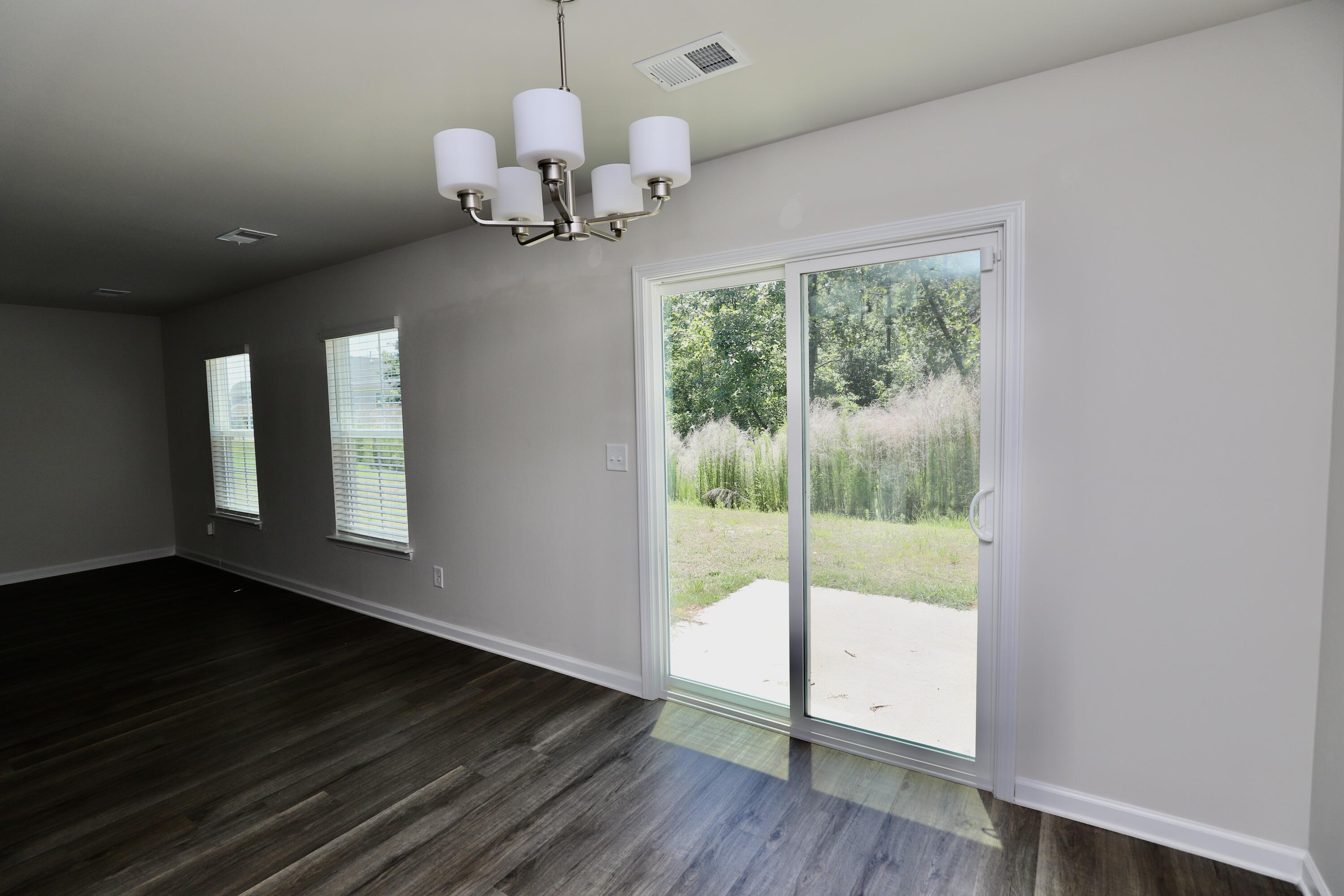 463 N High Duck Trail