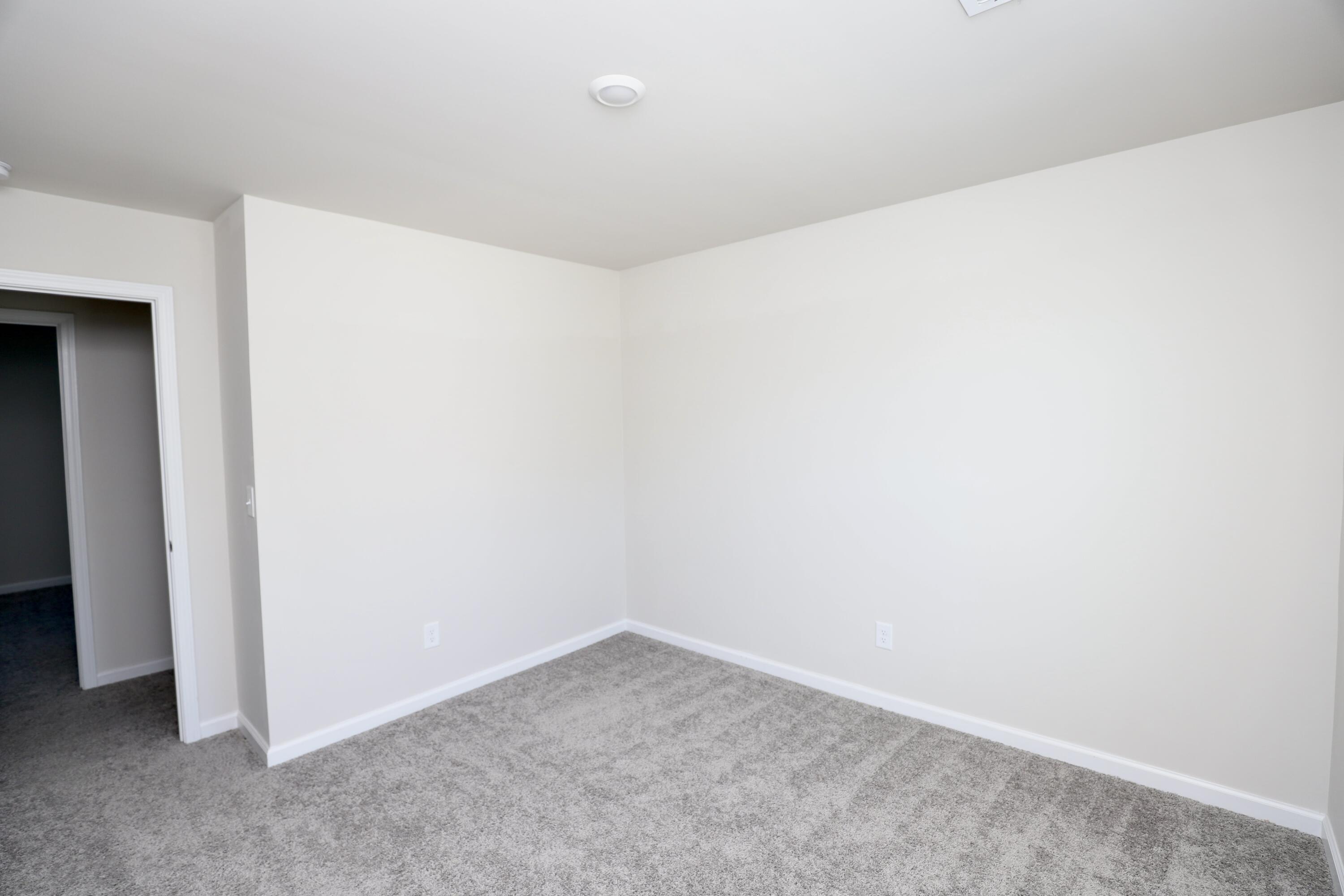 463 N High Duck Trail