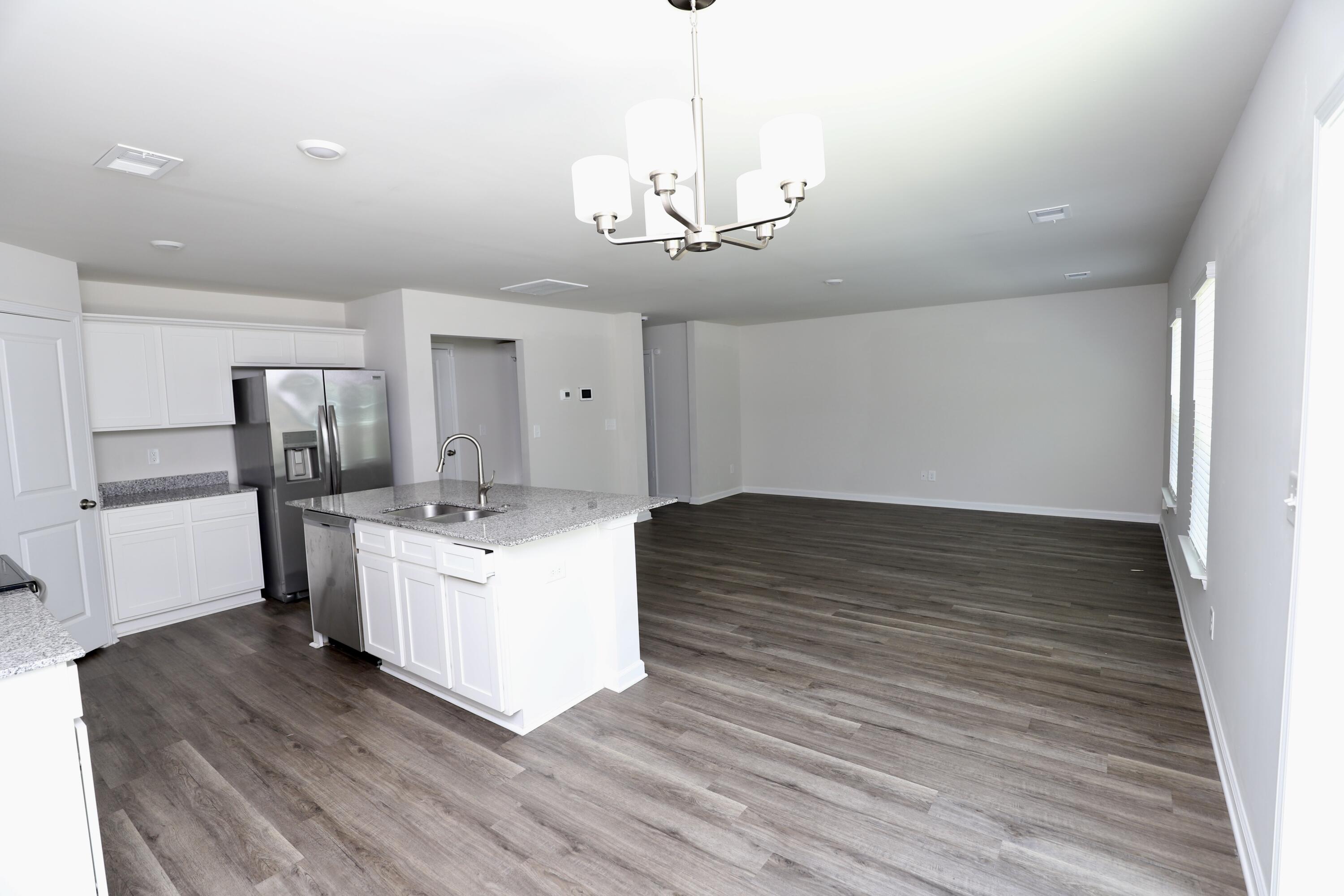 463 N High Duck Trail
