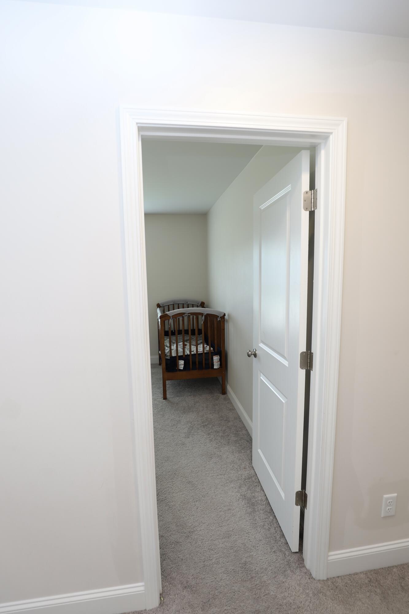 870 Curlew Circle