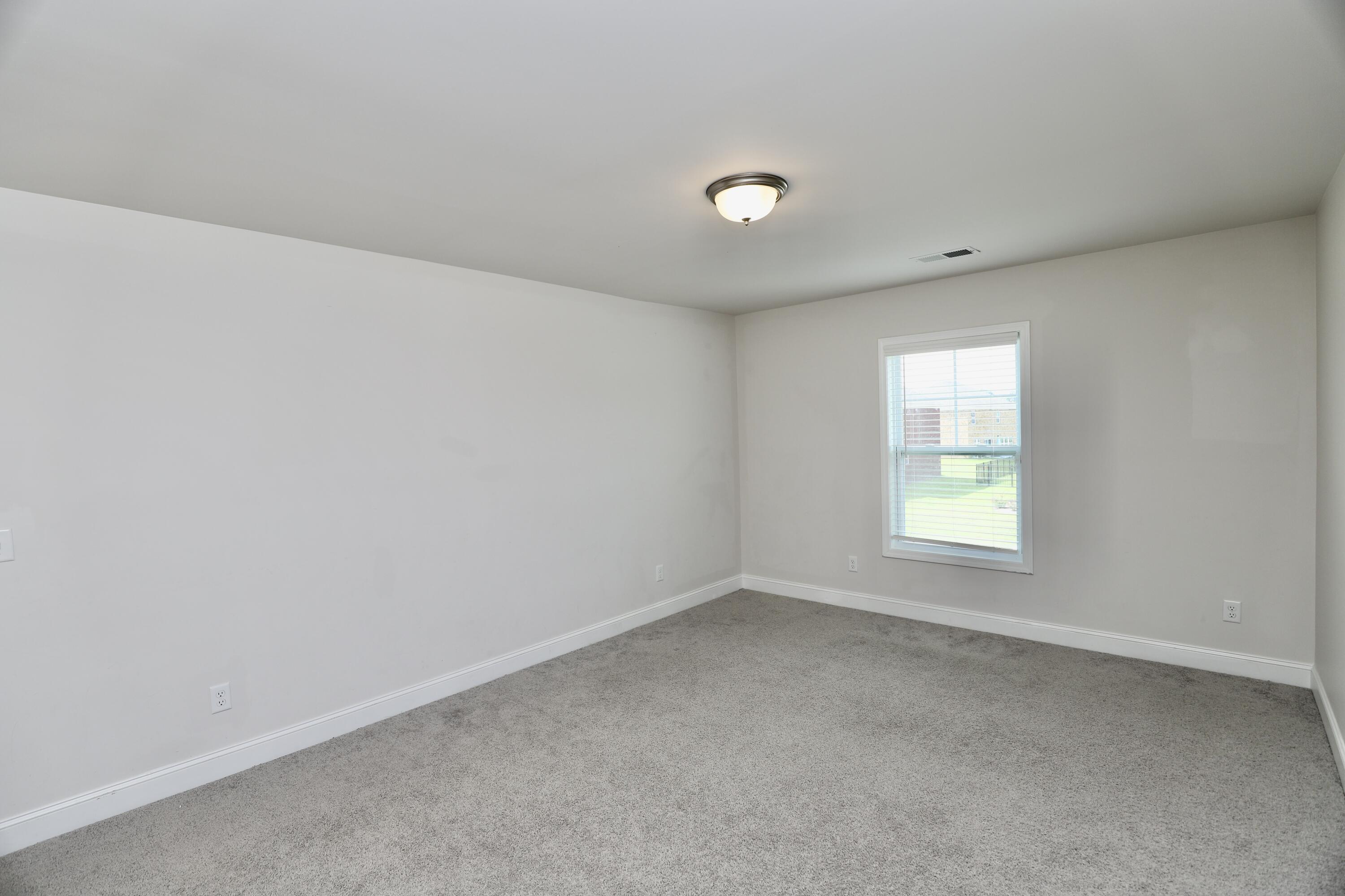 870 Curlew Circle