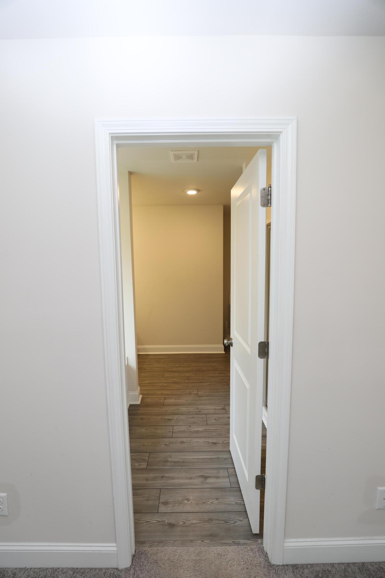870 Curlew Circle